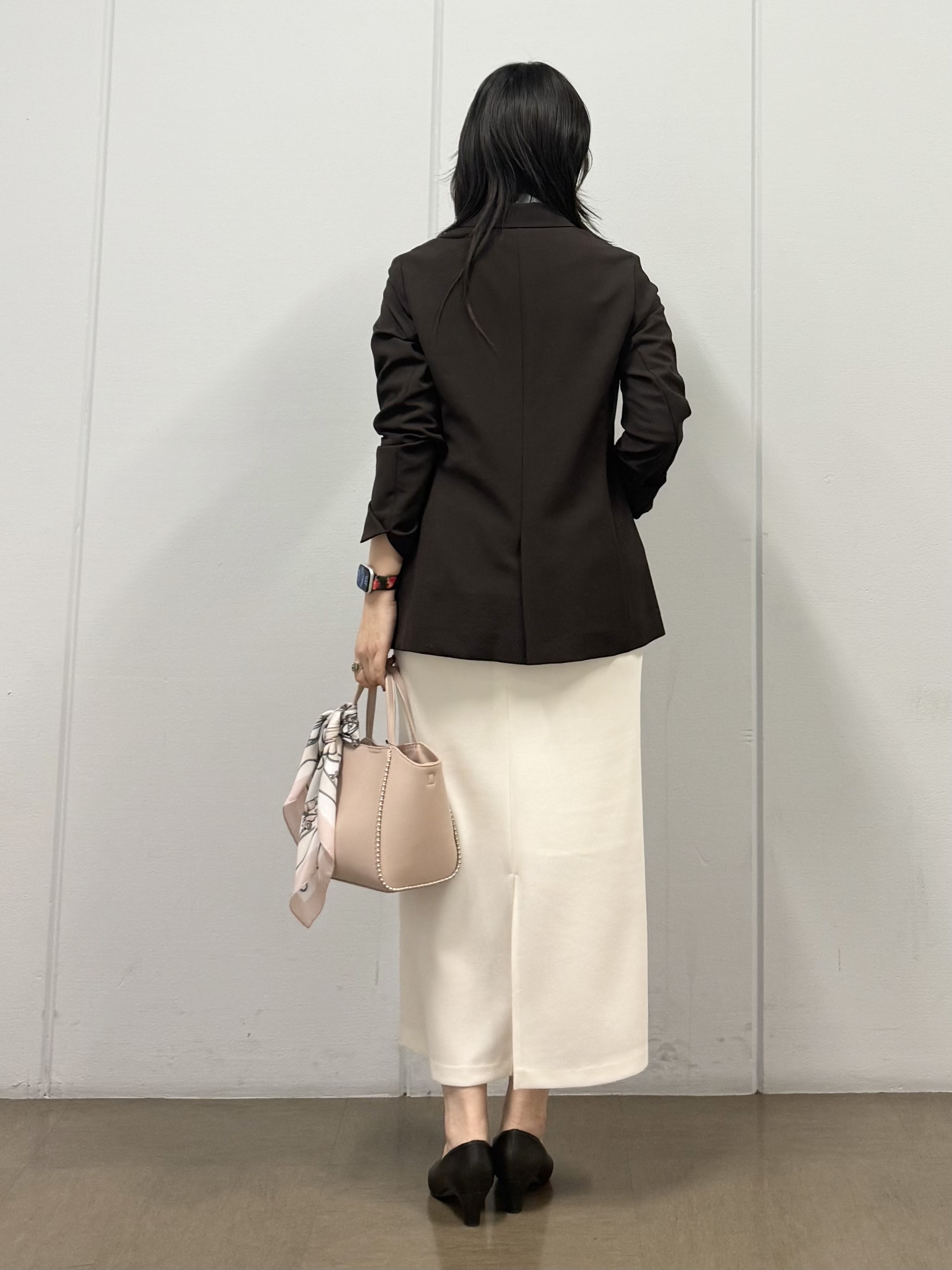 mizukiさんの「INDIVI｜【洗える／UVケア／麻調】シングルジャケット」を使ったコーディネート