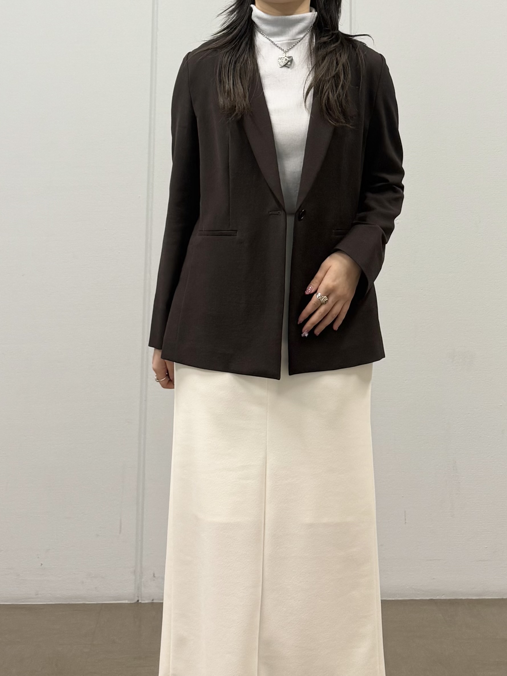 mizukiさんの「INDIVI｜【洗える／UVケア／麻調】シングルジャケット」を使ったコーディネート