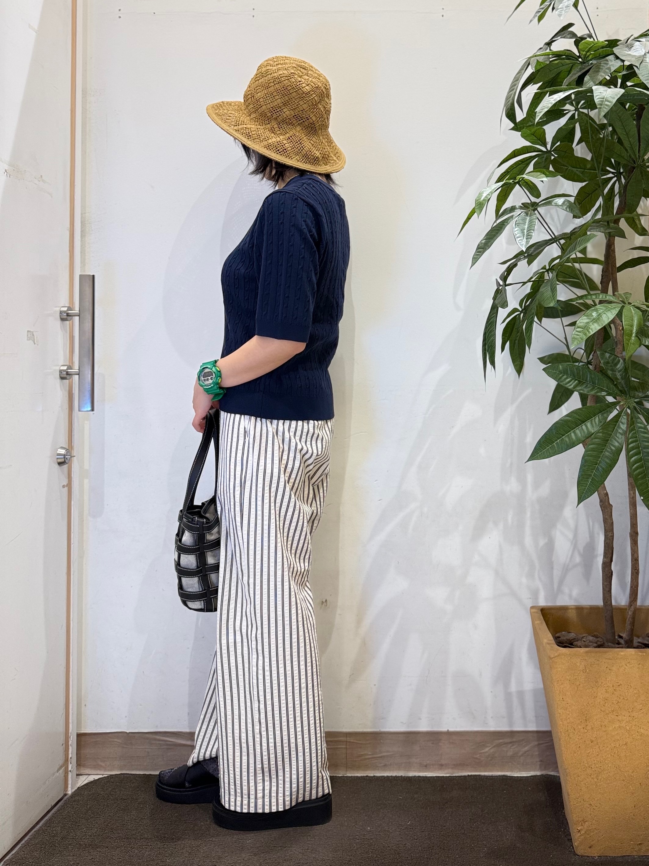 misakiさんの「SHOO･LA･RUE｜【洗濯機可/S-LL】ミニケーブルで上品に 5分袖ニット」を使ったコーディネート