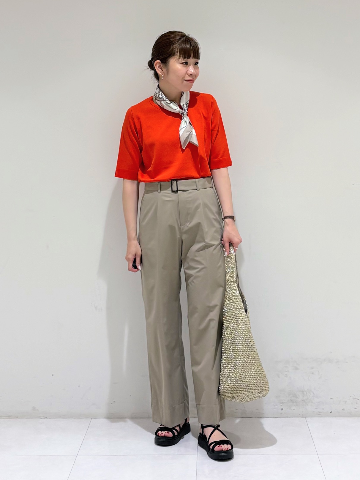 tsuyuさんの「INDIVI｜【UVケア/接触冷感／アンサンブル】丸首カーディガン＆袖スリット5分袖ニット」を使ったコーディネート