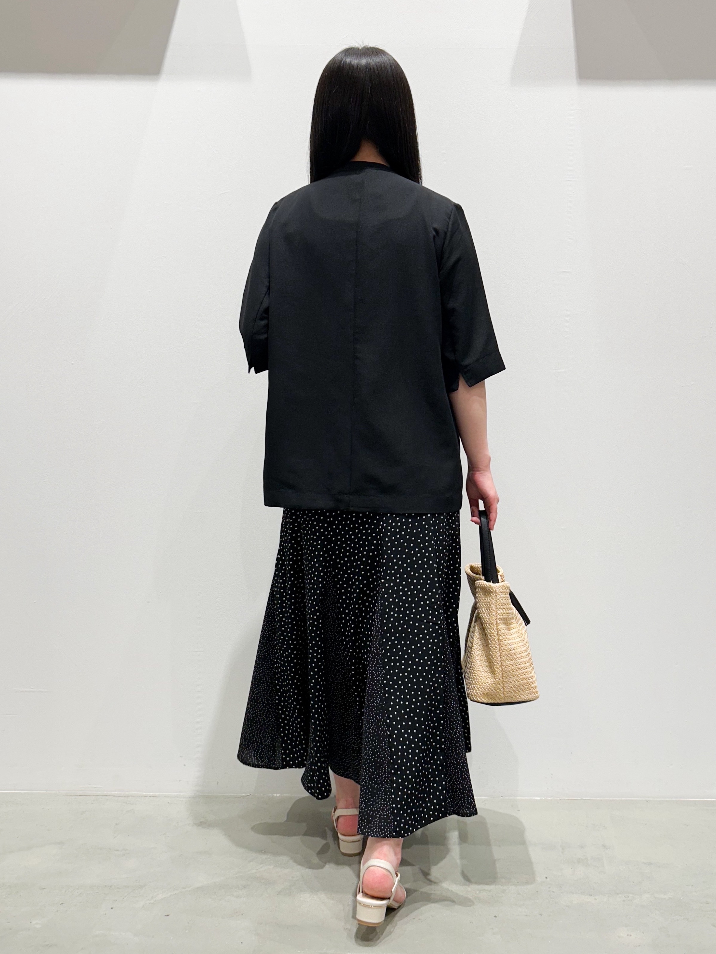 seinaさんの「grove｜【洗濯機OK/ひんやり】軽く羽織れるハーフスリーブジャケット」を使ったコーディネート