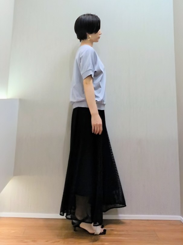 ミズタさんの「UNTITLED｜【接触冷感/汗染み防止/吸水速乾/UVカット】シャーリングプルオーバー」を使ったコーディネート