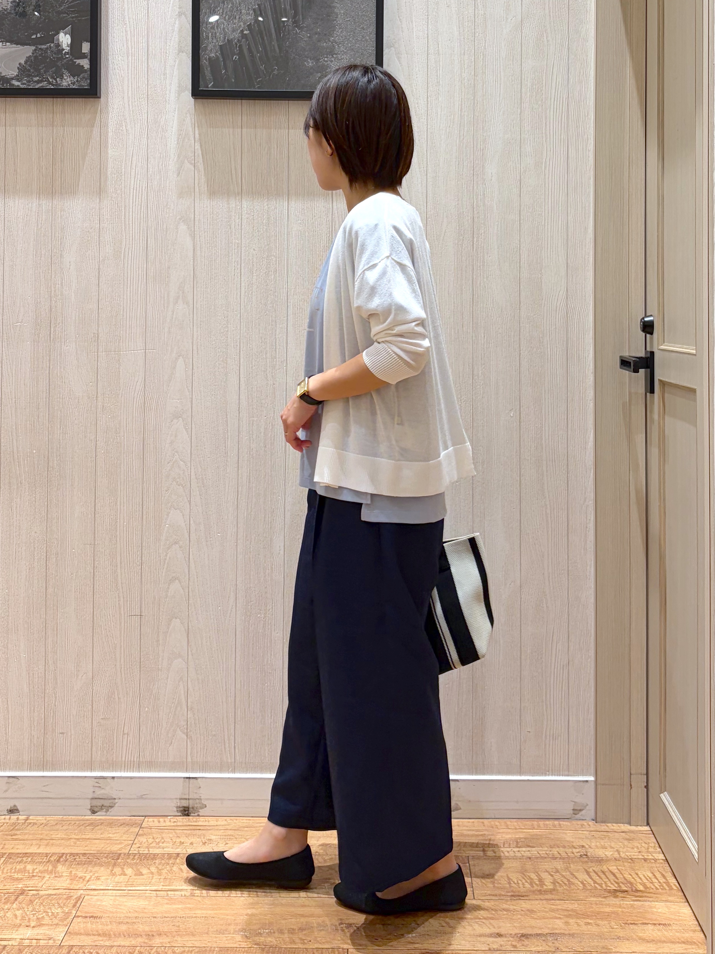 shirayuuuさんの「SHOO･LA･RUE｜【ひんやり/洗濯機可/S-LL】オンにもオフにも マルチに使えるボタンレスカーディガン」を使ったコーディネート