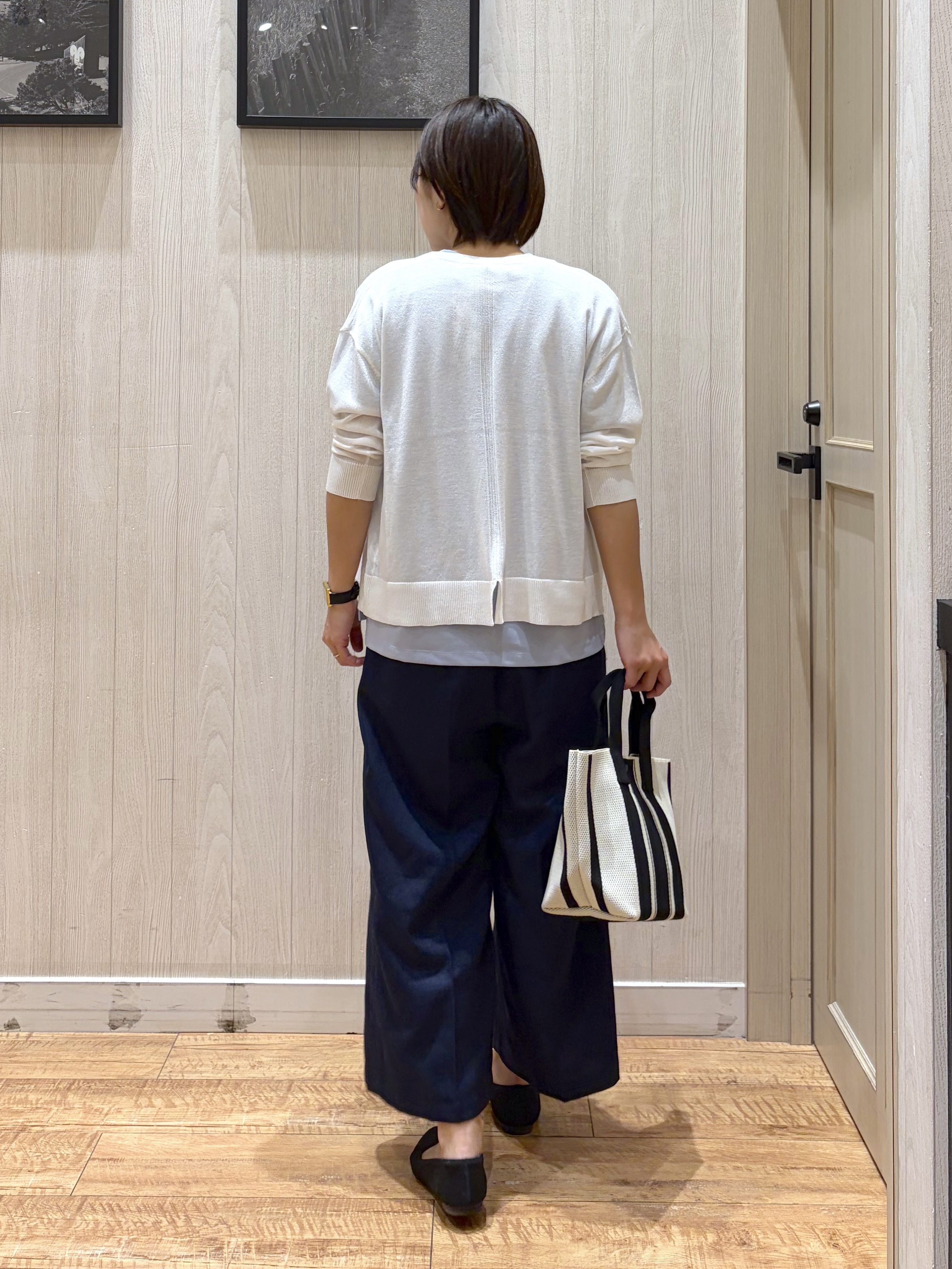shirayuuuさんの「SHOO･LA･RUE｜【ひんやり/洗濯機可/S-LL】オンにもオフにも マルチに使えるボタンレスカーディガン」を使ったコーディネート