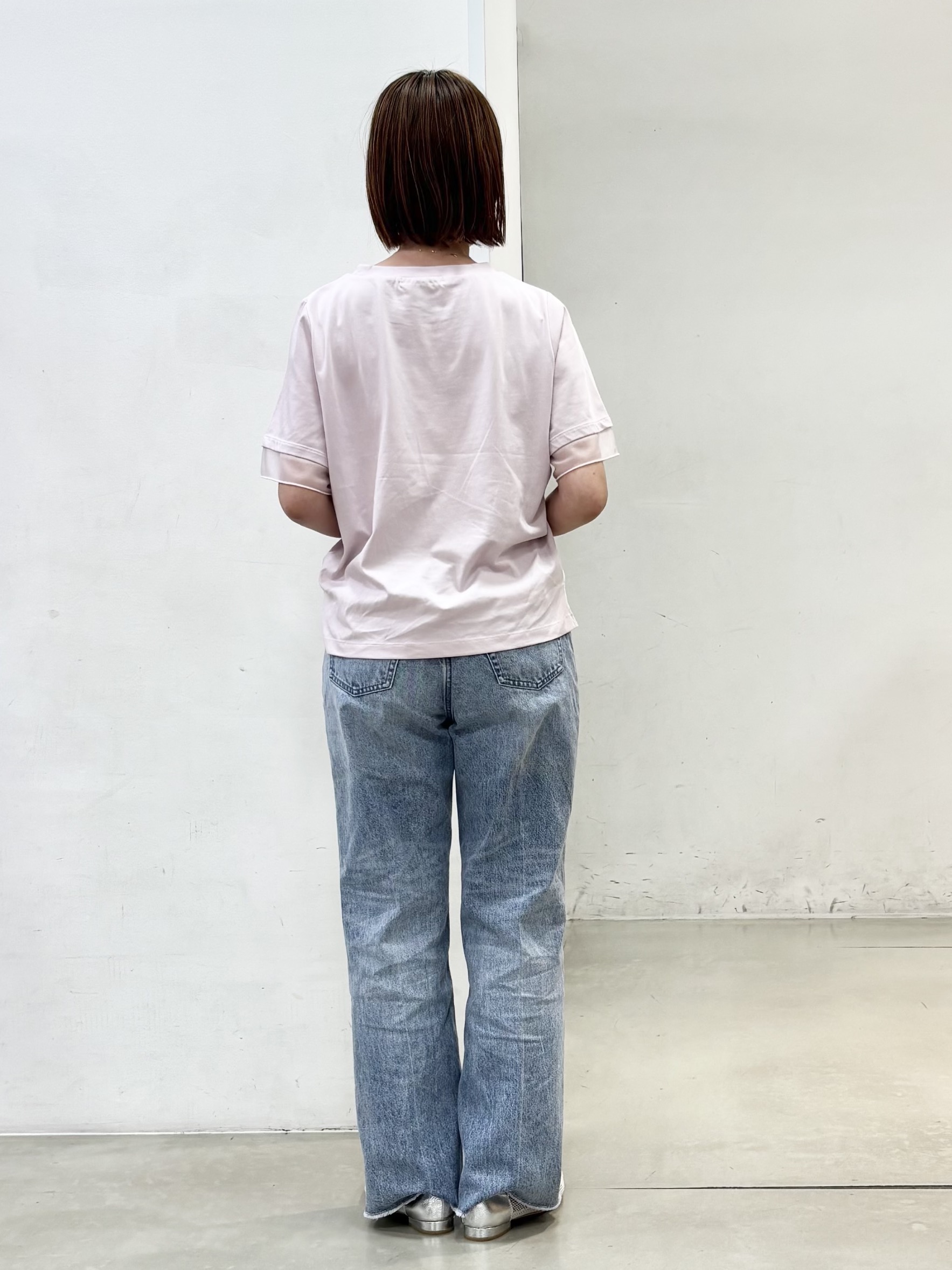 fujiさんの「THE SHOP TK｜【M-XL/ひんやり】上品な透け感 袖口シアーTシャツ」を使ったコーディネート