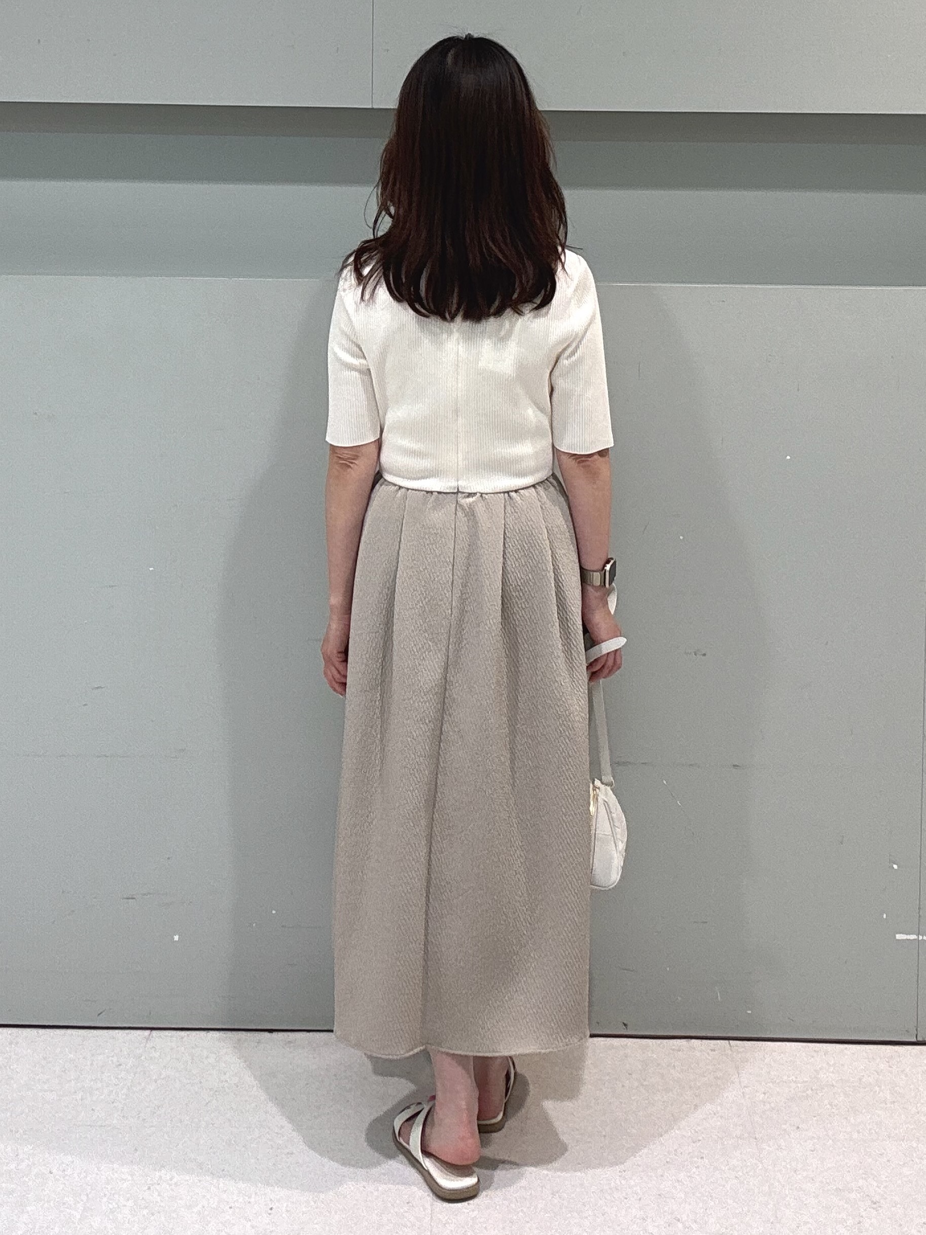 makiさんの「UNTITLED｜【一枚でサマ見え】ニットドッキングジャガードワンピース」を使ったコーディネート