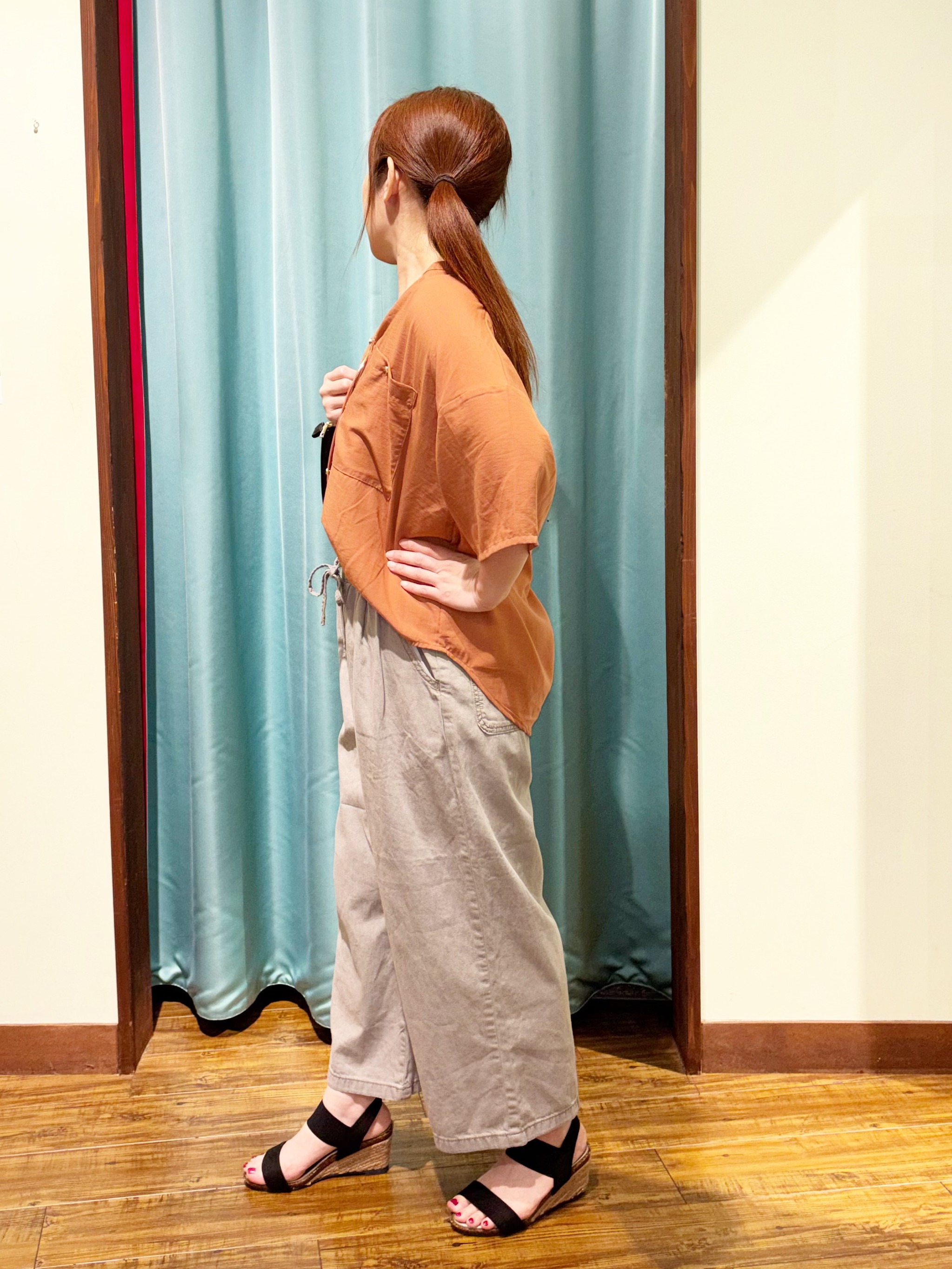 tukiさんの「SHOO･LA･RUE｜【洗濯機可/S-LL】大人の抜け感 ゆるっと5分袖シャツ」を使ったコーディネート