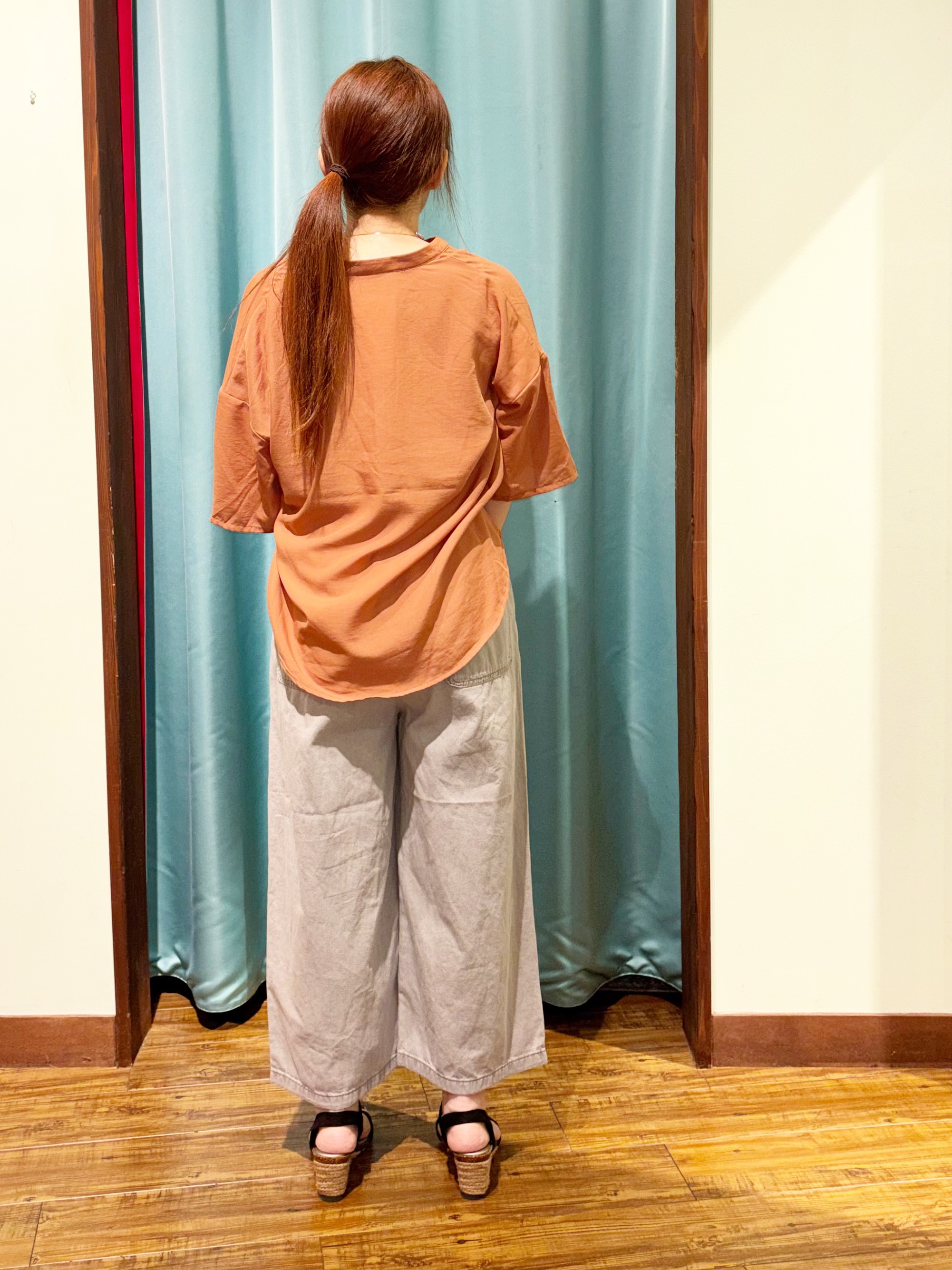 tukiさんの「SHOO･LA･RUE｜【洗濯機可/S-LL】大人の抜け感 ゆるっと5分袖シャツ」を使ったコーディネート