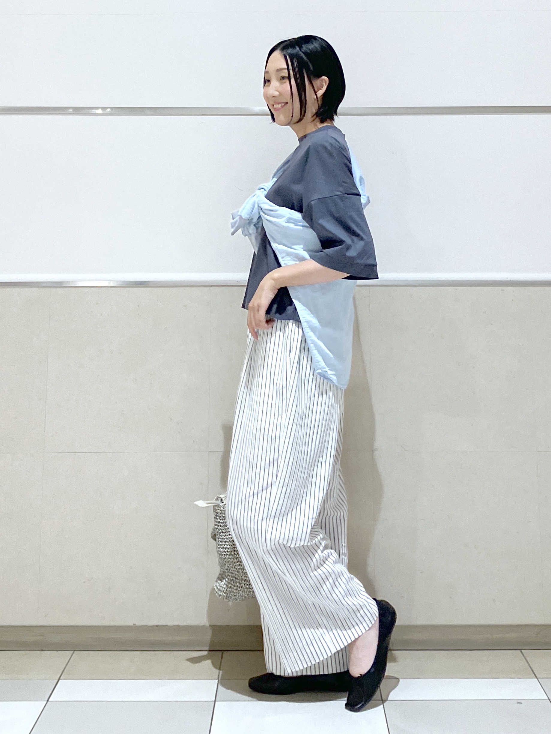 eriko さんの「Dessin｜【新色追加/体型カバー】美光沢カットソーボクシーシルエット」を使ったコーディネート