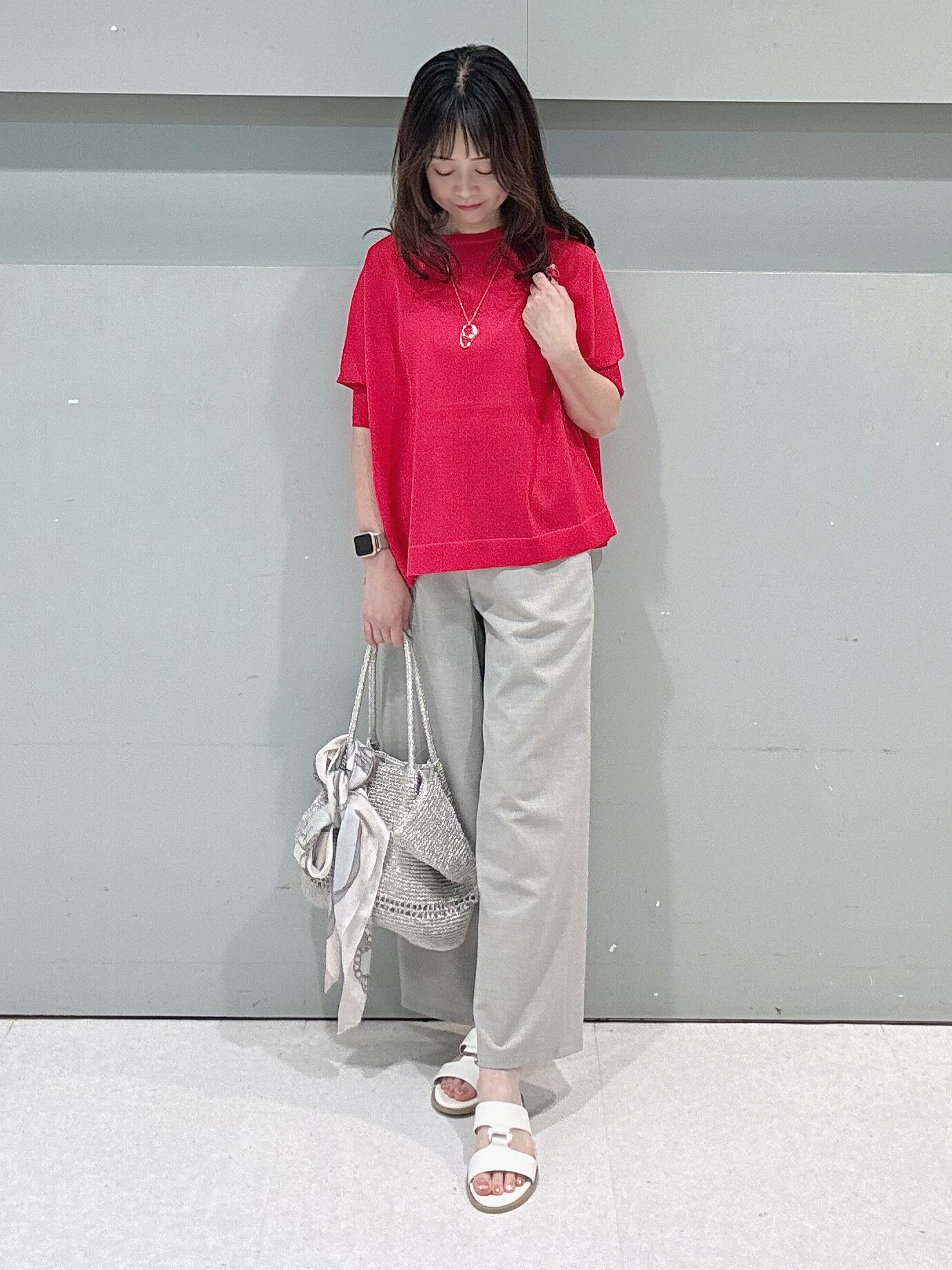 makiさんの「UNTITLED｜【アンサンブル可/洗える】シアーレーヨンニット」を使ったコーディネート
