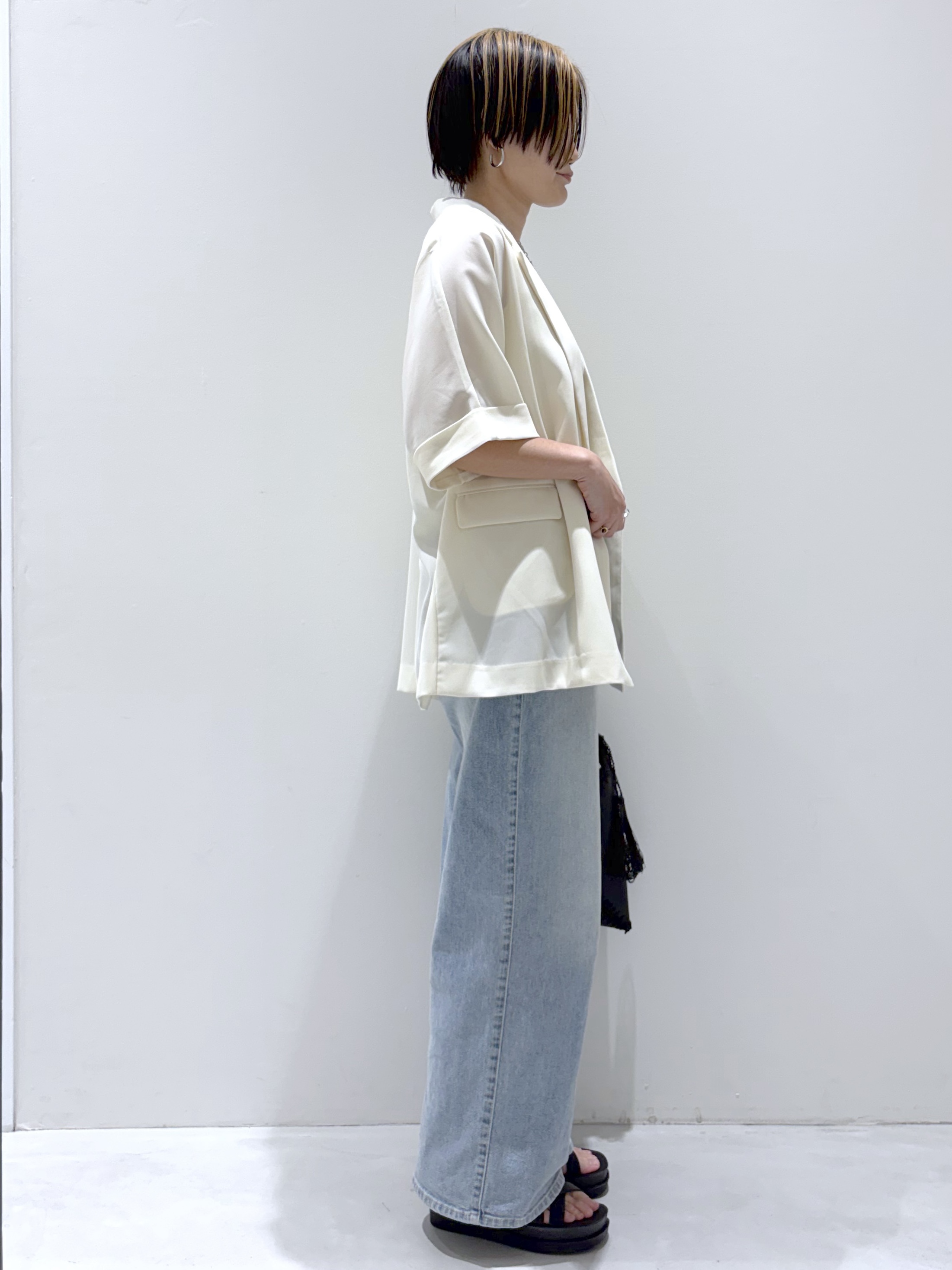 こじさんの「OPAQUE.CLIP｜【接触冷感／吸水速乾／防シワ】リネンライクテーラードジャケット《洗濯機OK》」を使ったコーディネート