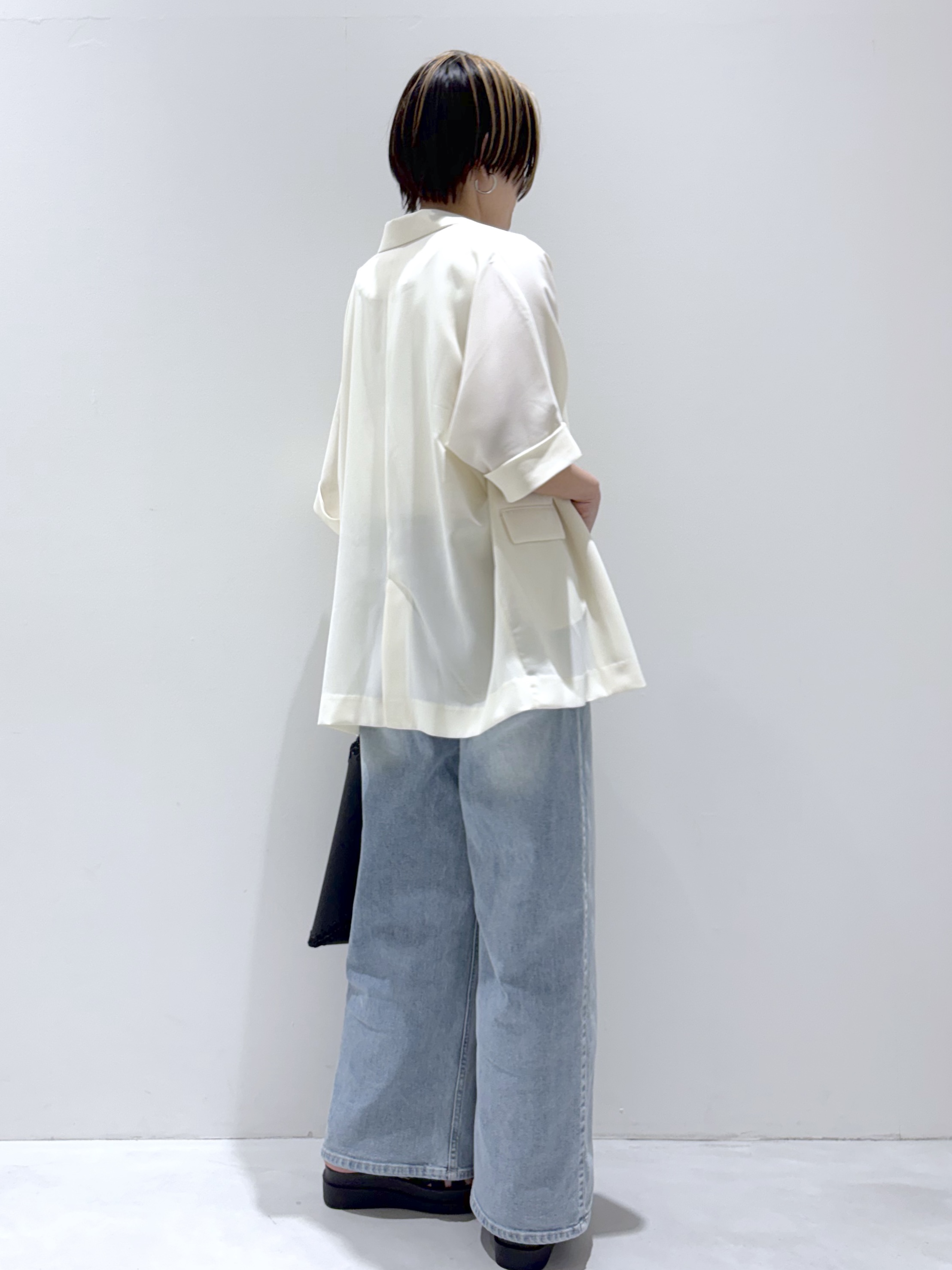 こじさんの「OPAQUE.CLIP｜【接触冷感／吸水速乾／防シワ】リネンライクテーラードジャケット《洗濯機OK》」を使ったコーディネート