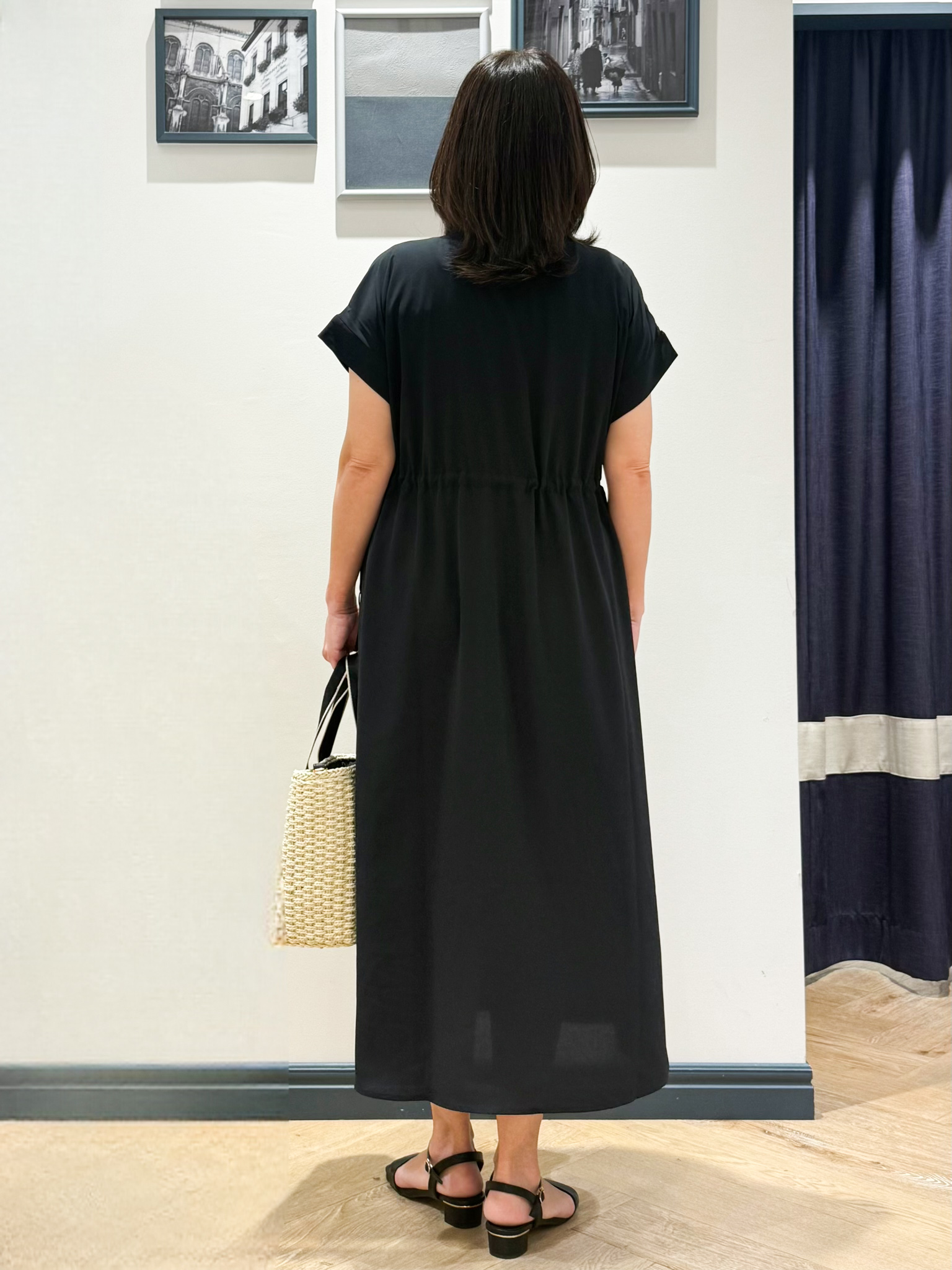 Lilyさんの「grove｜【洗濯機OK】朝晩の気温差に◎軽やかシアーナイロンフーディブルゾン」を使ったコーディネート