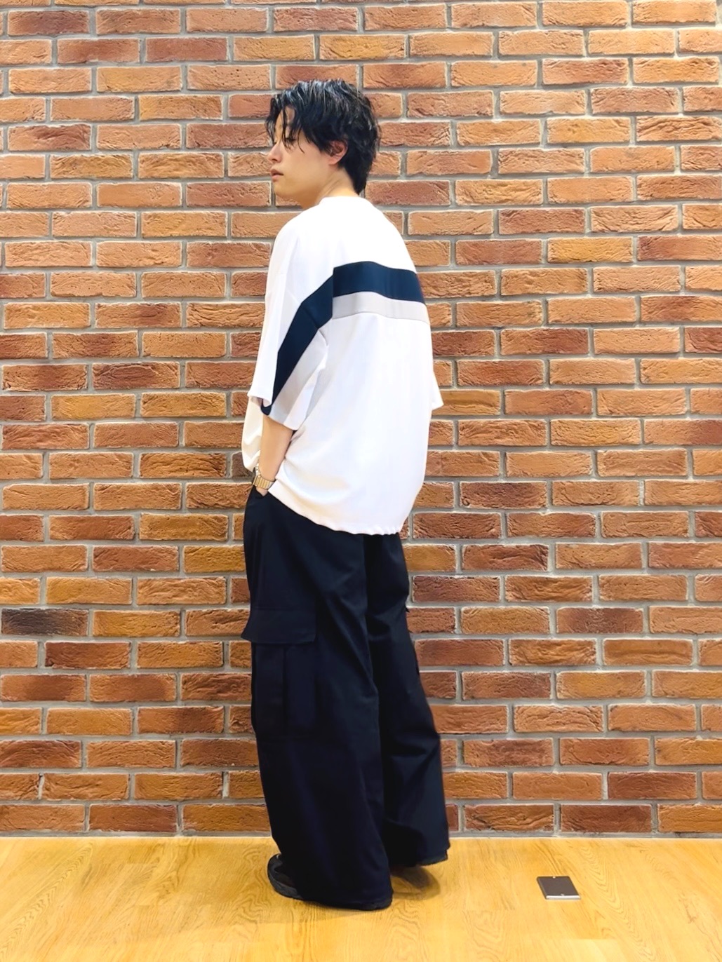 ワッキーさんの「tk.TAKEO KIKUCHI｜バックラインカットソー」を使ったコーディネート