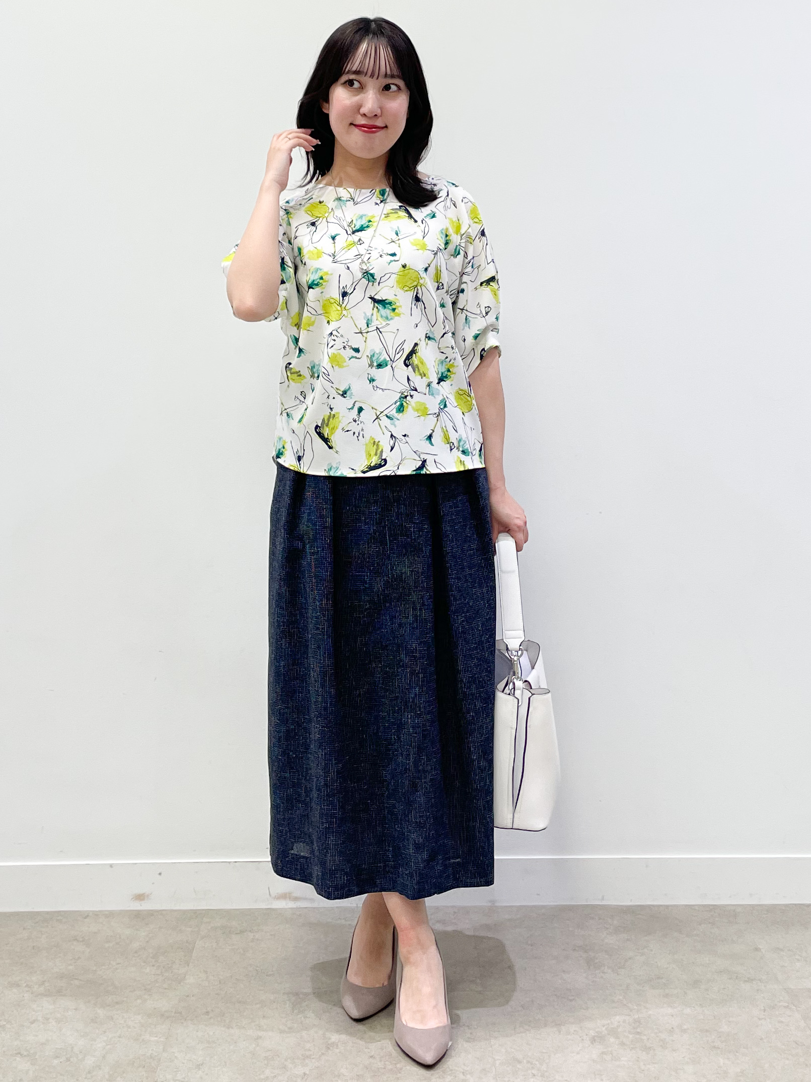 yukariさんの「Reflect｜【セットアップ可】ボタニカル調プリントブラウス」を使ったコーディネート