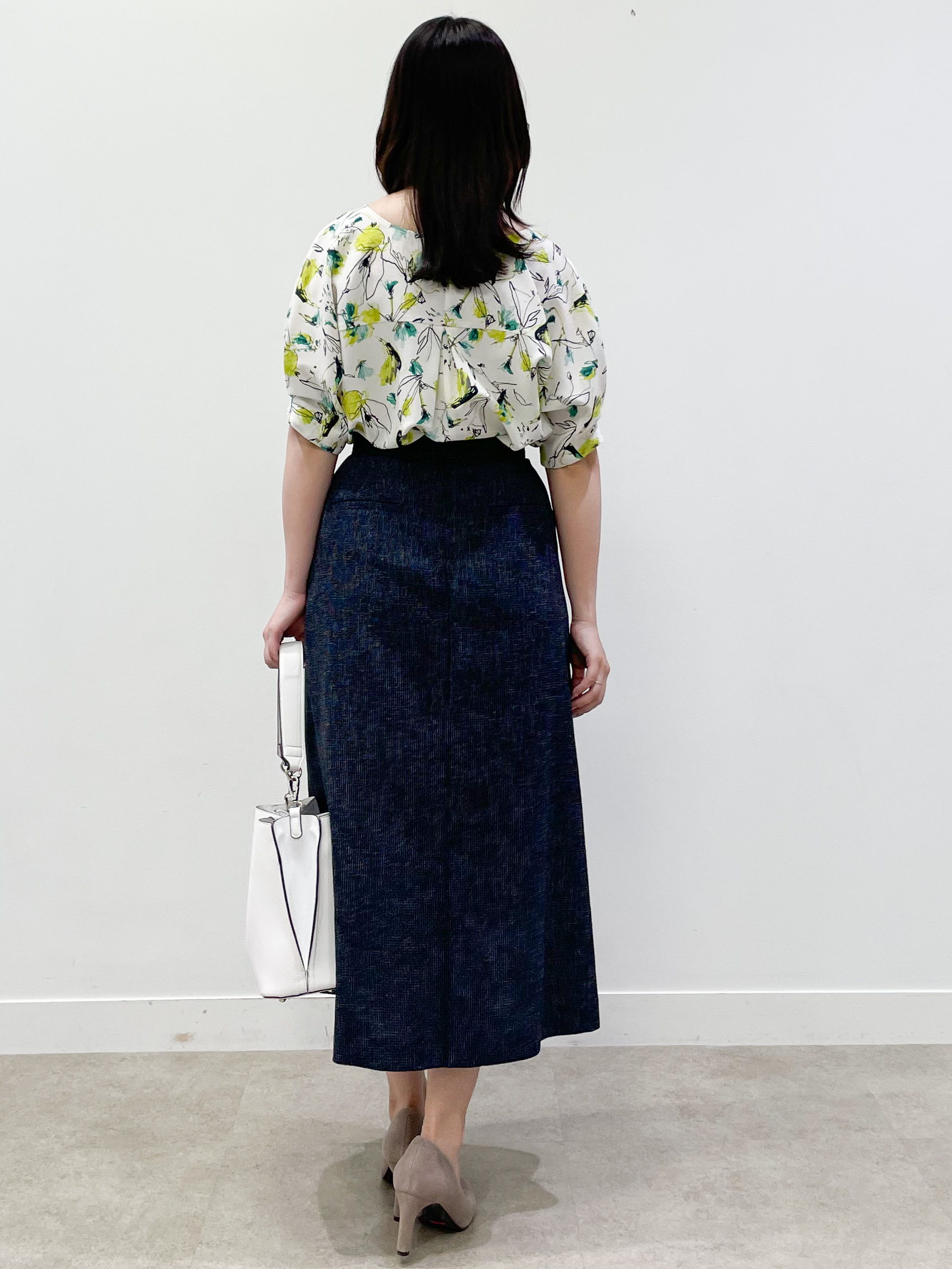 yukariさんの「Reflect｜【セットアップ可】ボタニカル調プリントブラウス」を使ったコーディネート
