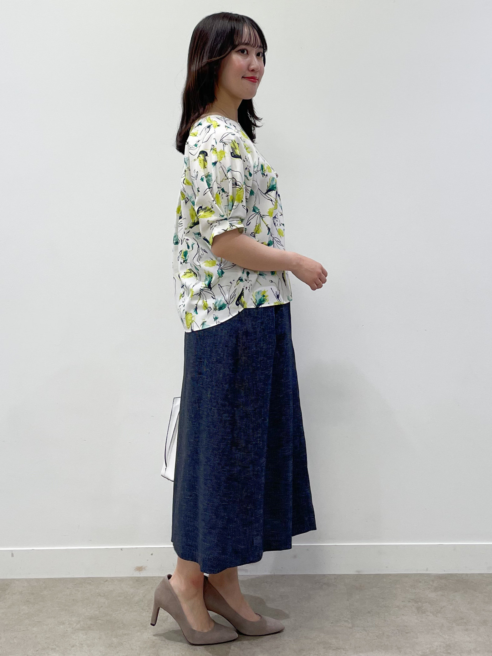 yukariさんの「Reflect｜【セットアップ可】ボタニカル調プリントブラウス」を使ったコーディネート