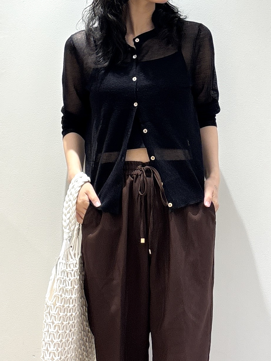 ayakaさんの「grove｜高評価！【洗える/名品】大人の透け感、シアーカーディガン」を使ったコーディネート