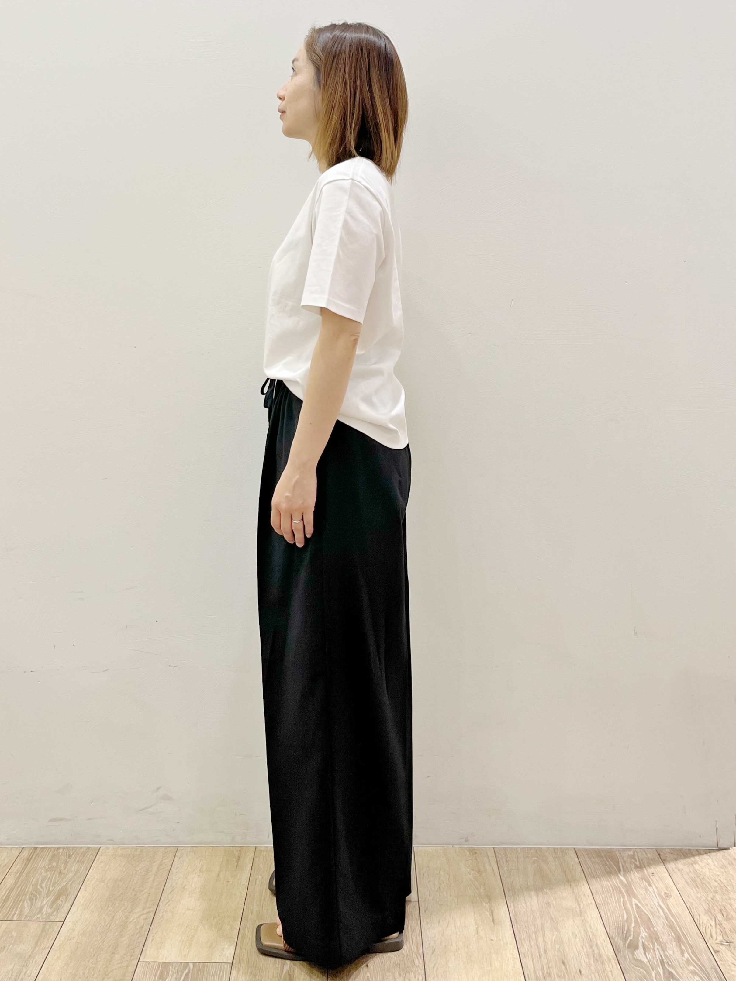 kcさんの「OPAQUE.CLIP｜オーガニックコットン混ベーシックTシャツ【洗濯機OK】《SS～LL》」を使ったコーディネート