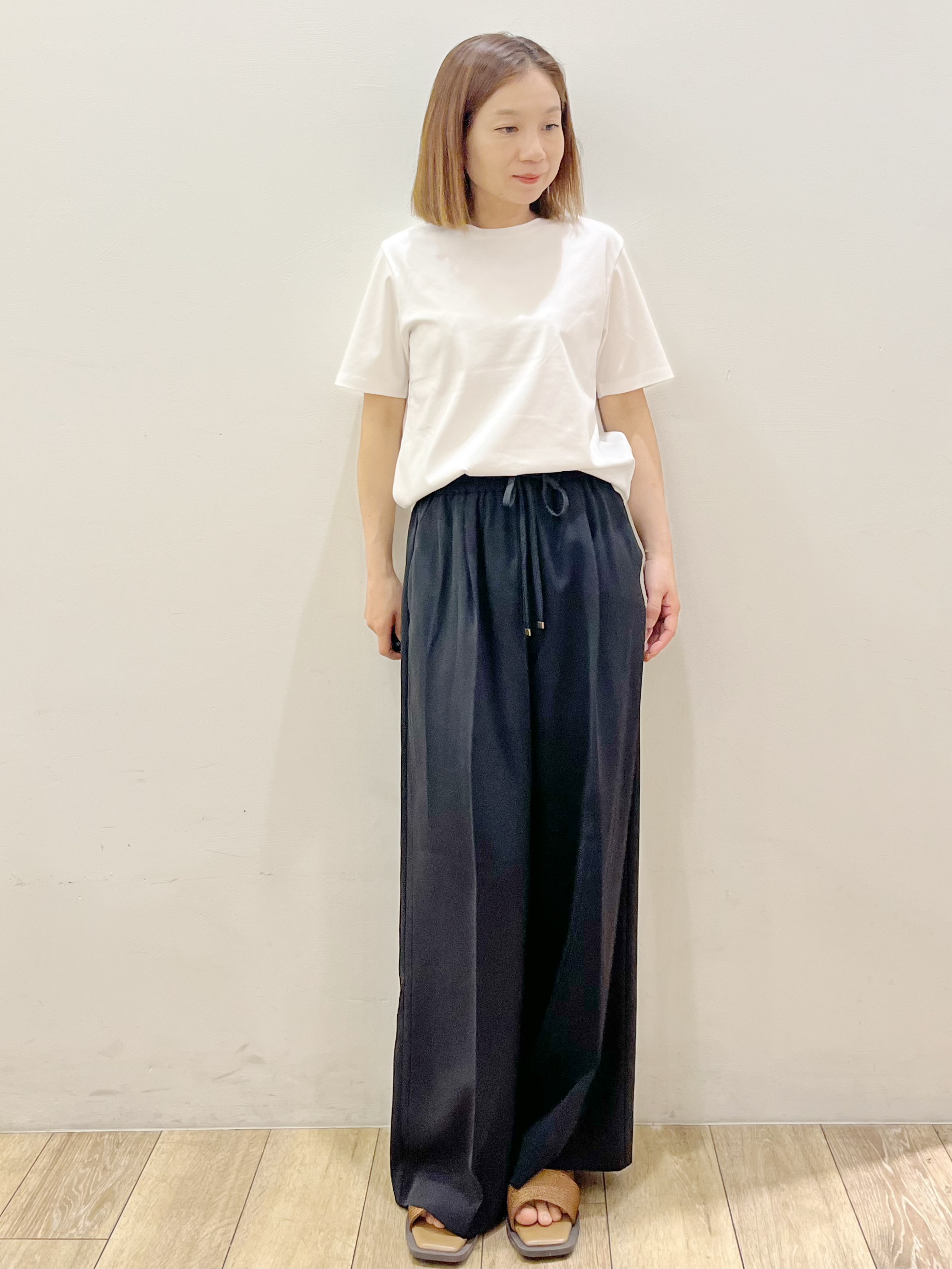 kcさんの「OPAQUE.CLIP｜オーガニックコットン混ベーシックTシャツ【洗濯機OK】《SS～LL》」を使ったコーディネート