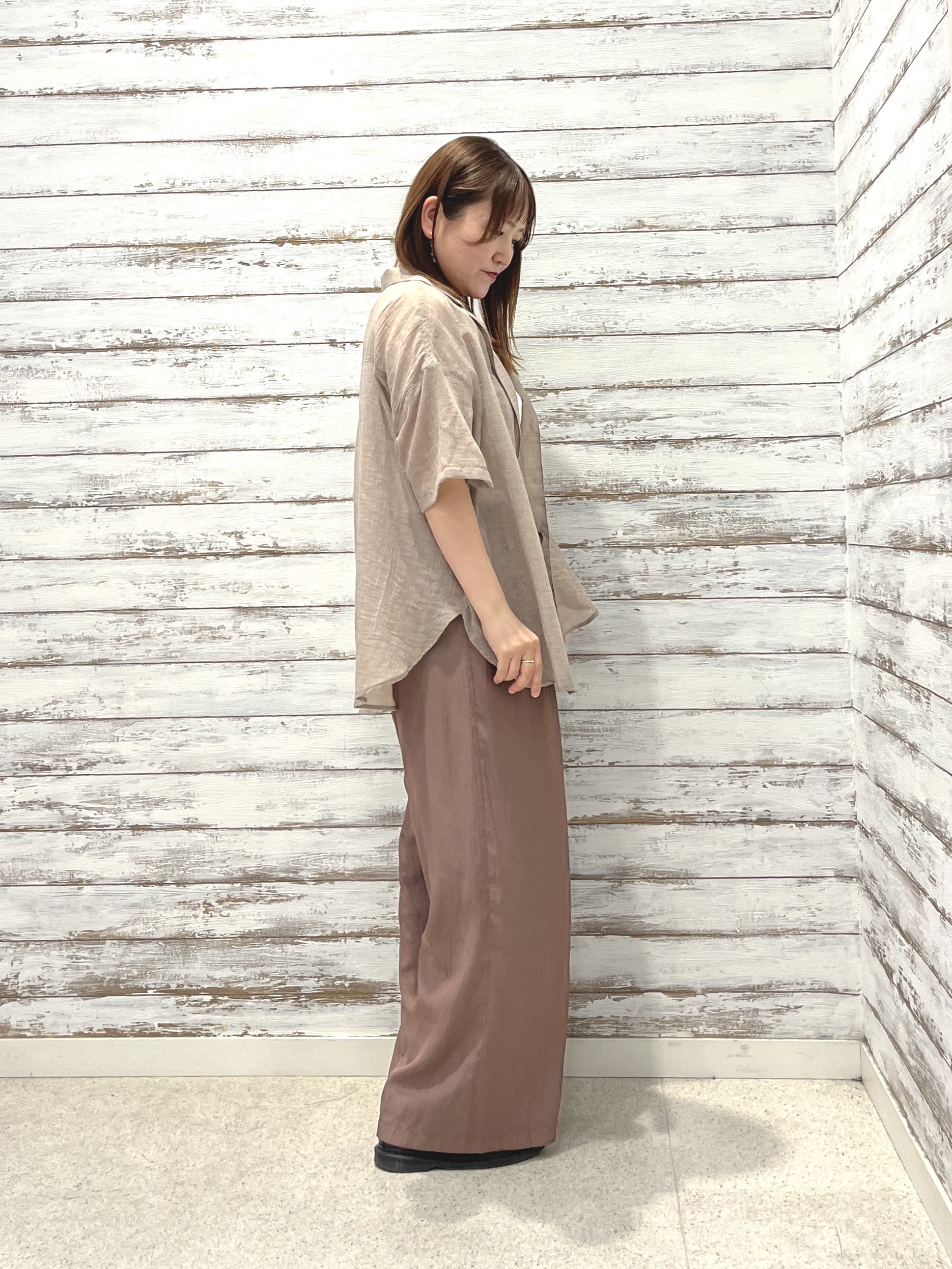 ゆっきーさんの「SHOO･LA･RUE｜【S-LL】ナチュラルに決まる 半袖シアーシャツジャケット」を使ったコーディネート