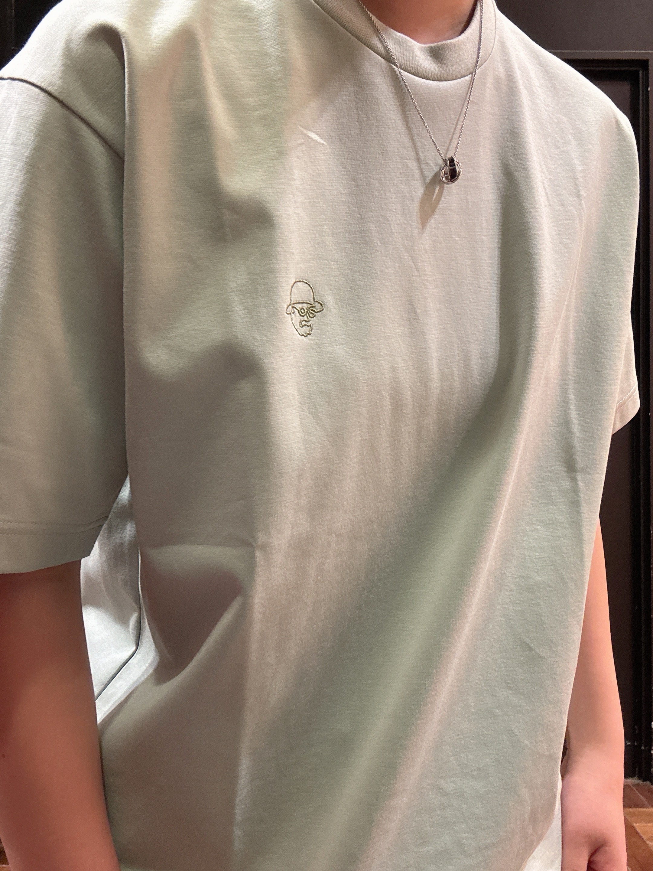 ヒナさんの「TAKEO KIKUCHI｜ワンストローク刺繍 半袖 Tシャツ」を使ったコーディネート