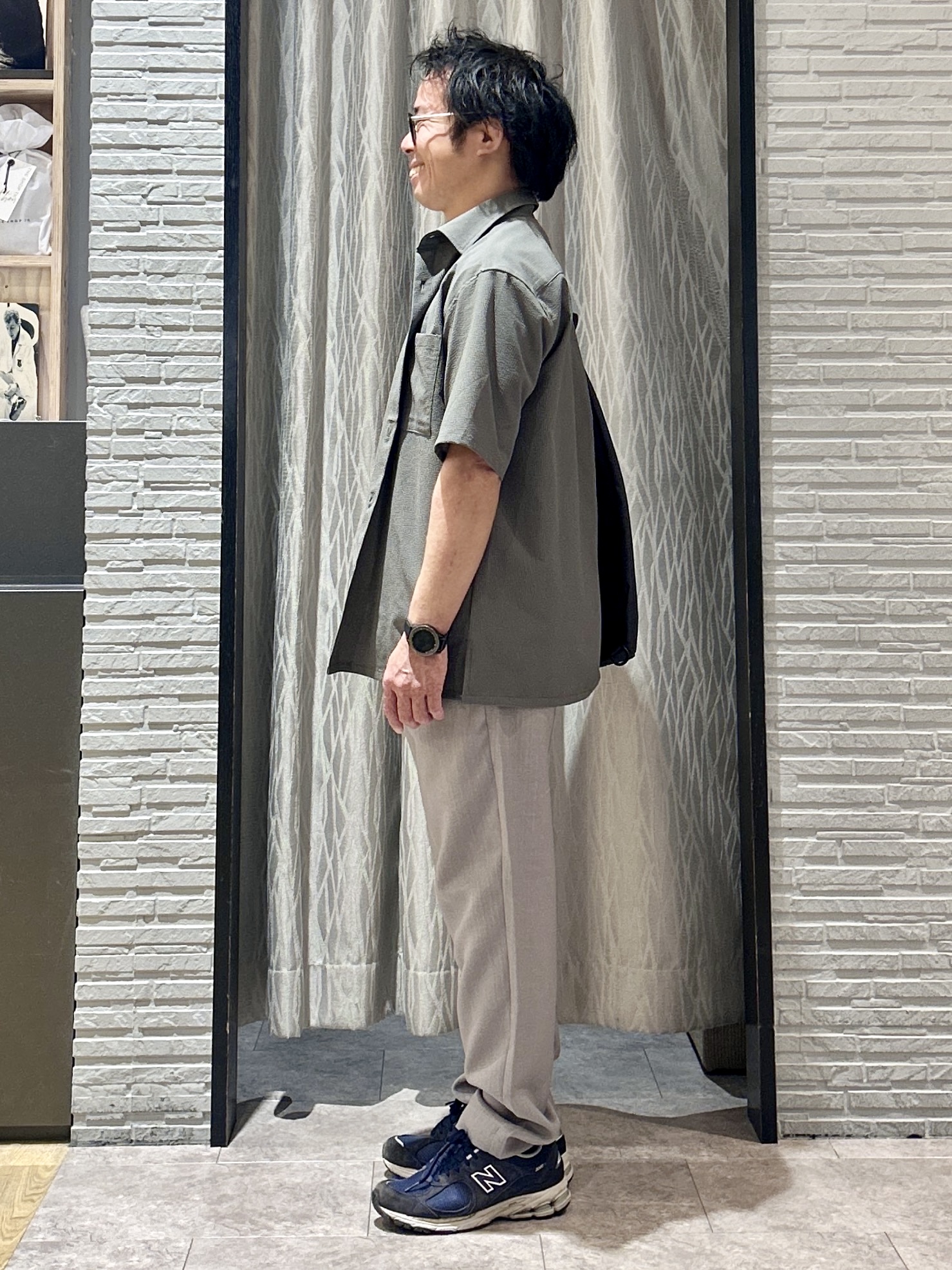 KENJI Iさんの「THE SHOP TK｜マイクロ シアサッカー 半袖シャツ 洗濯機OK／セットアップ可」を使ったコーディネート