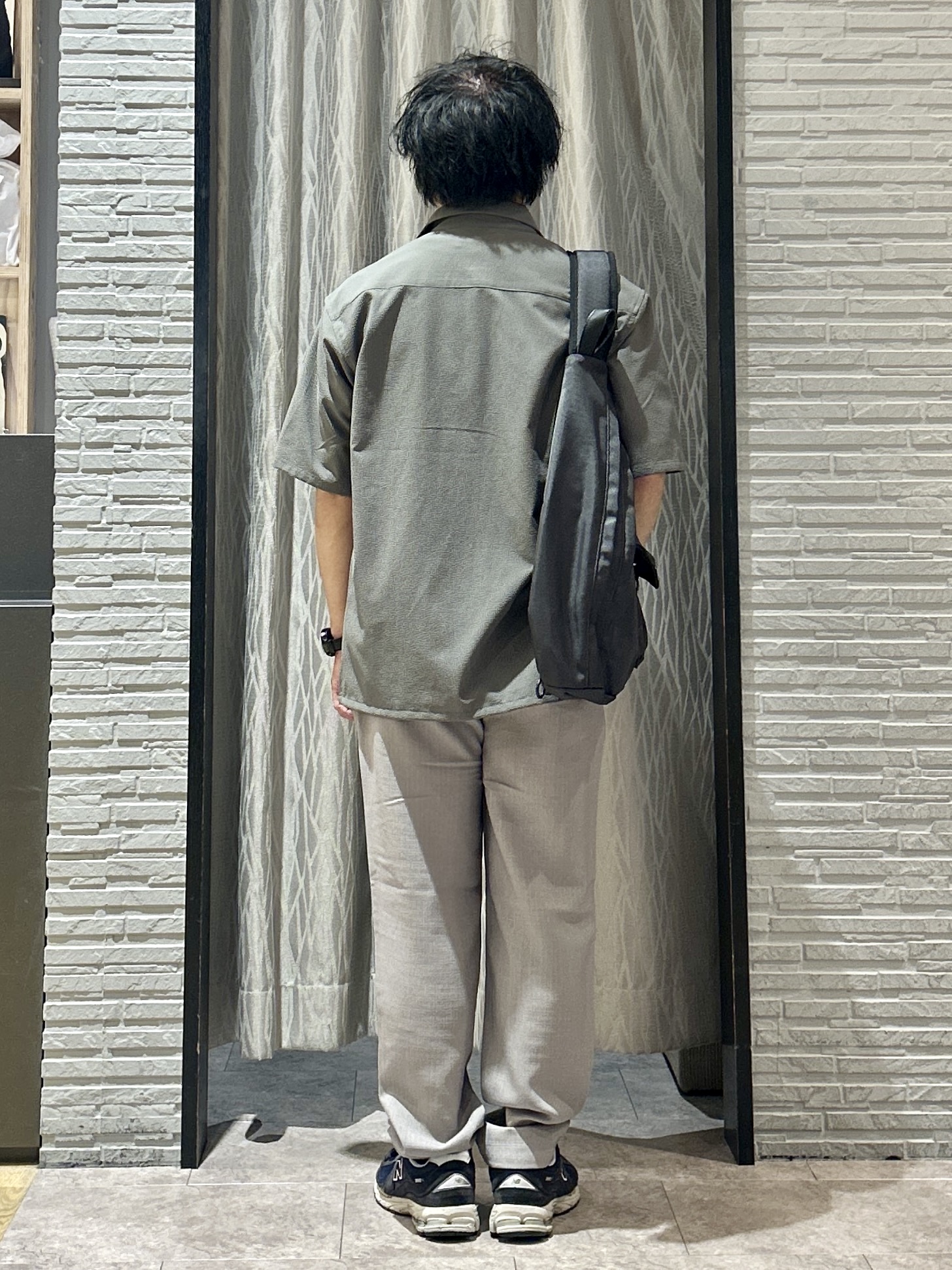 KENJI Iさんの「THE SHOP TK｜マイクロ シアサッカー 半袖シャツ 洗濯機OK／セットアップ可」を使ったコーディネート