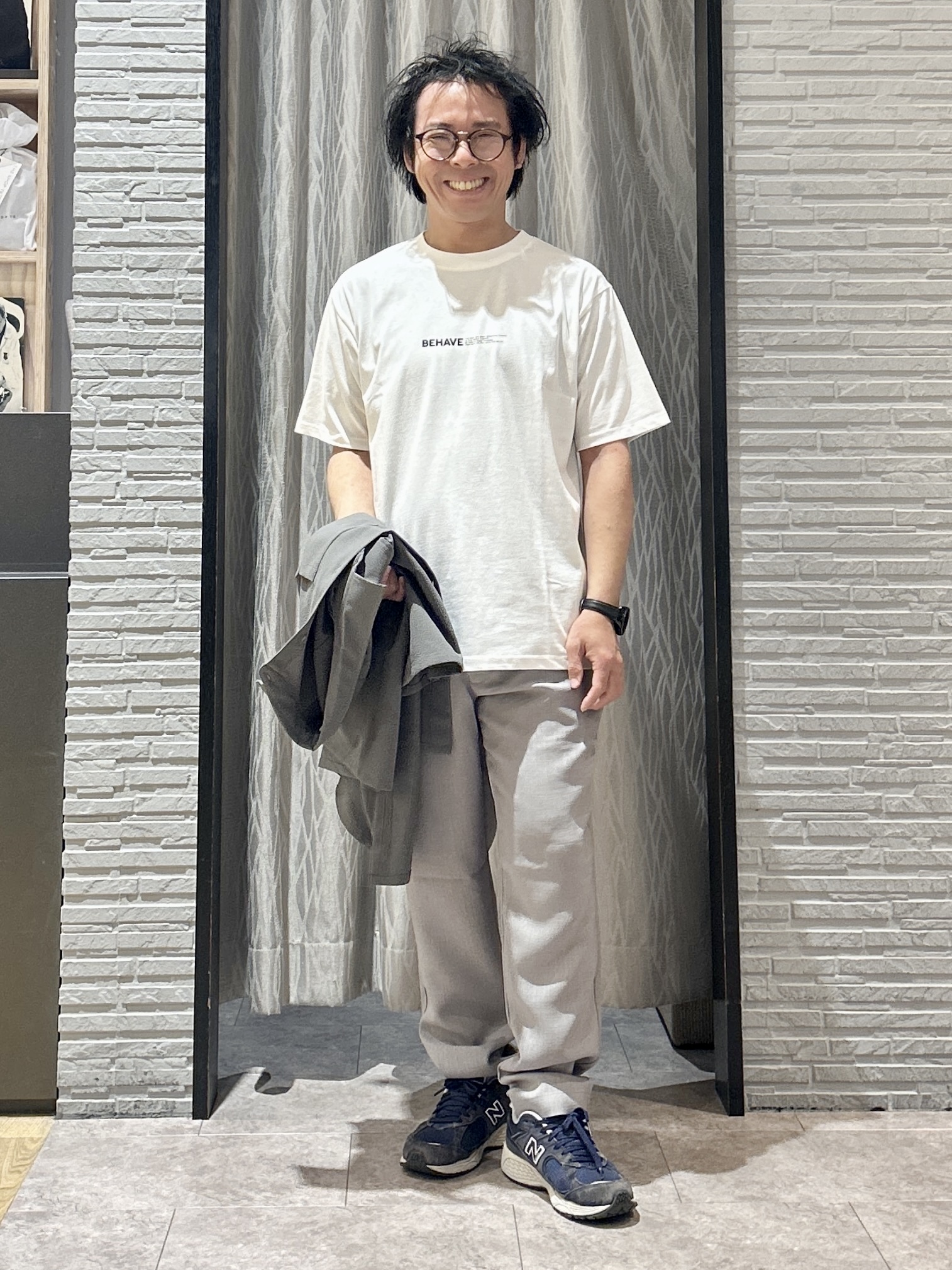 KENJI Iさんの「THE SHOP TK｜マイクロ シアサッカー 半袖シャツ 洗濯機OK／セットアップ可」を使ったコーディネート