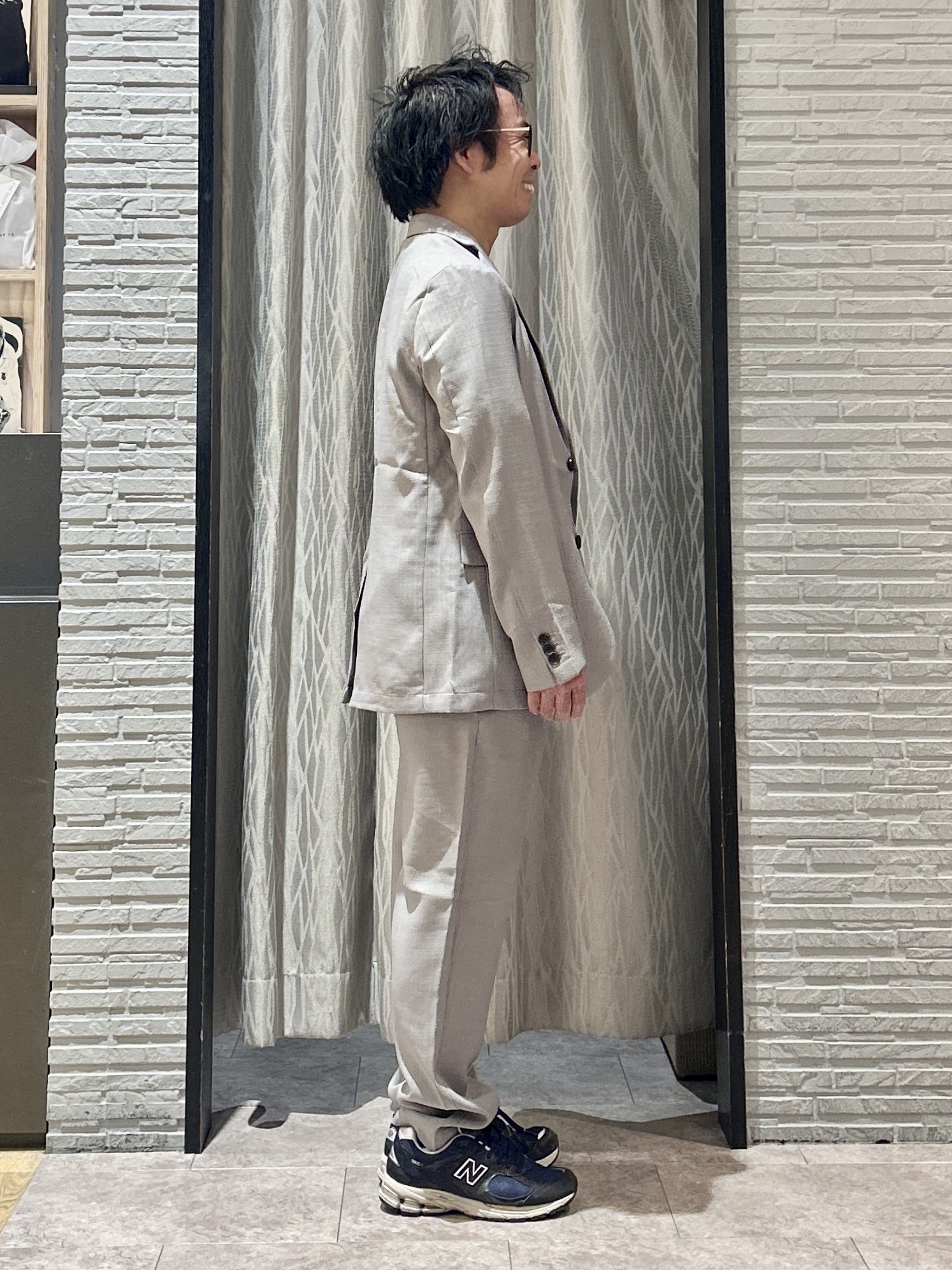 KENJI Iさんの「THE SHOP TK｜【LINO FINE】リネンライク テーラードジャケット 吸水速乾/イージーケア/UVカット/洗濯機」を使ったコーディネート