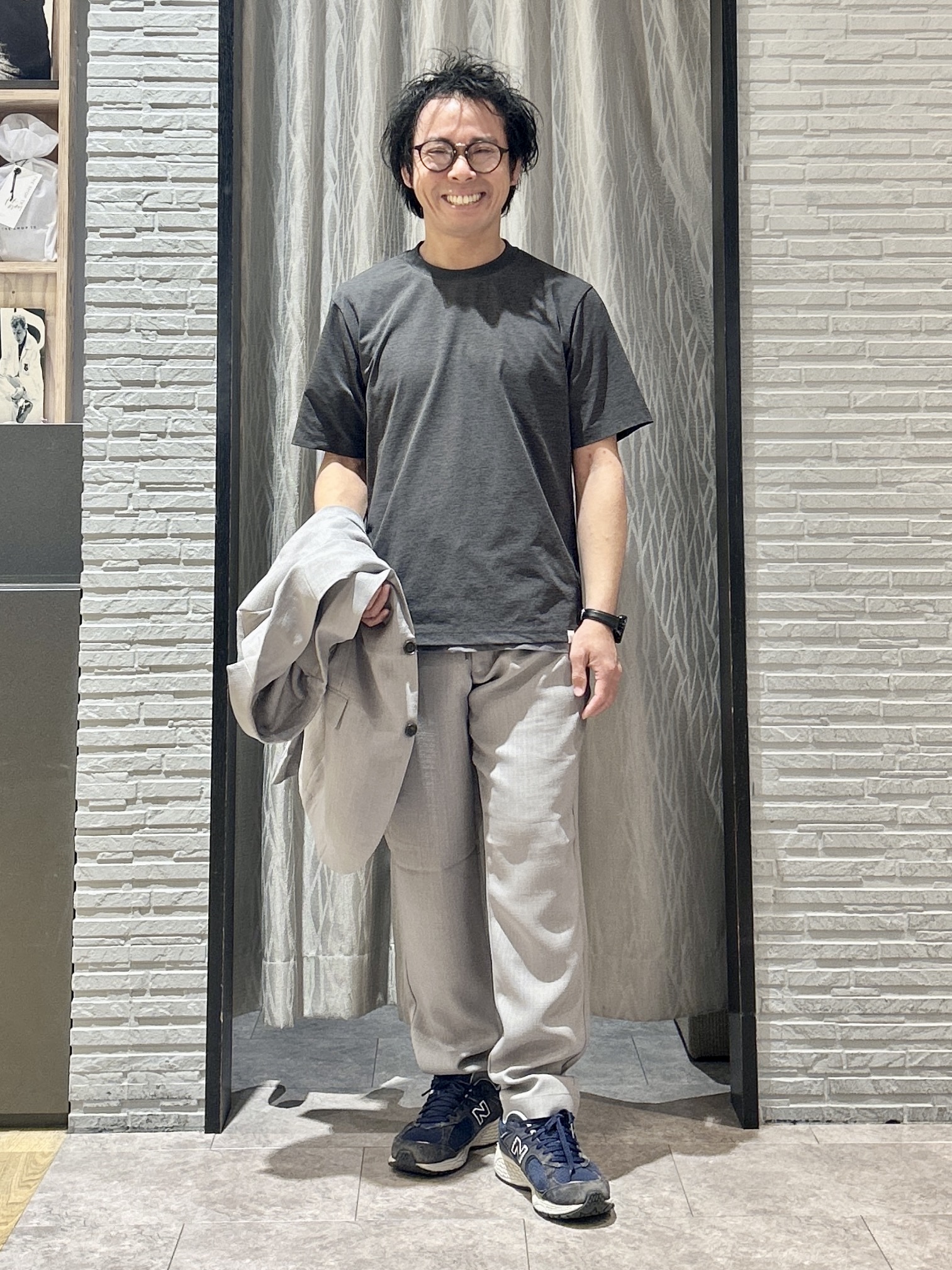 KENJI Iさんの「THE SHOP TK｜【LINO FINE】リネンライク テーラードジャケット 吸水速乾/イージーケア/UVカット/洗濯機」を使ったコーディネート