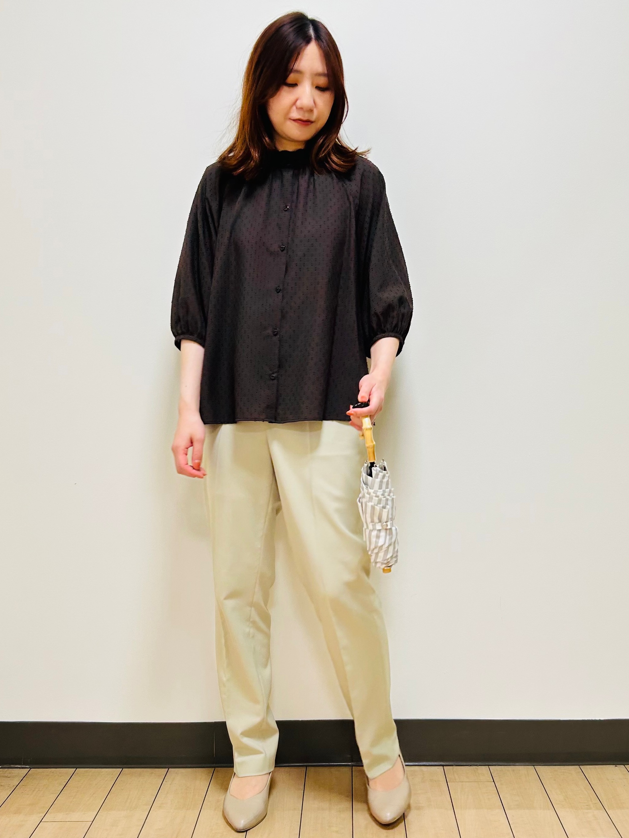 miiiさんの「Reflect｜フロントボタンデザインブラウス」を使ったコーディネート