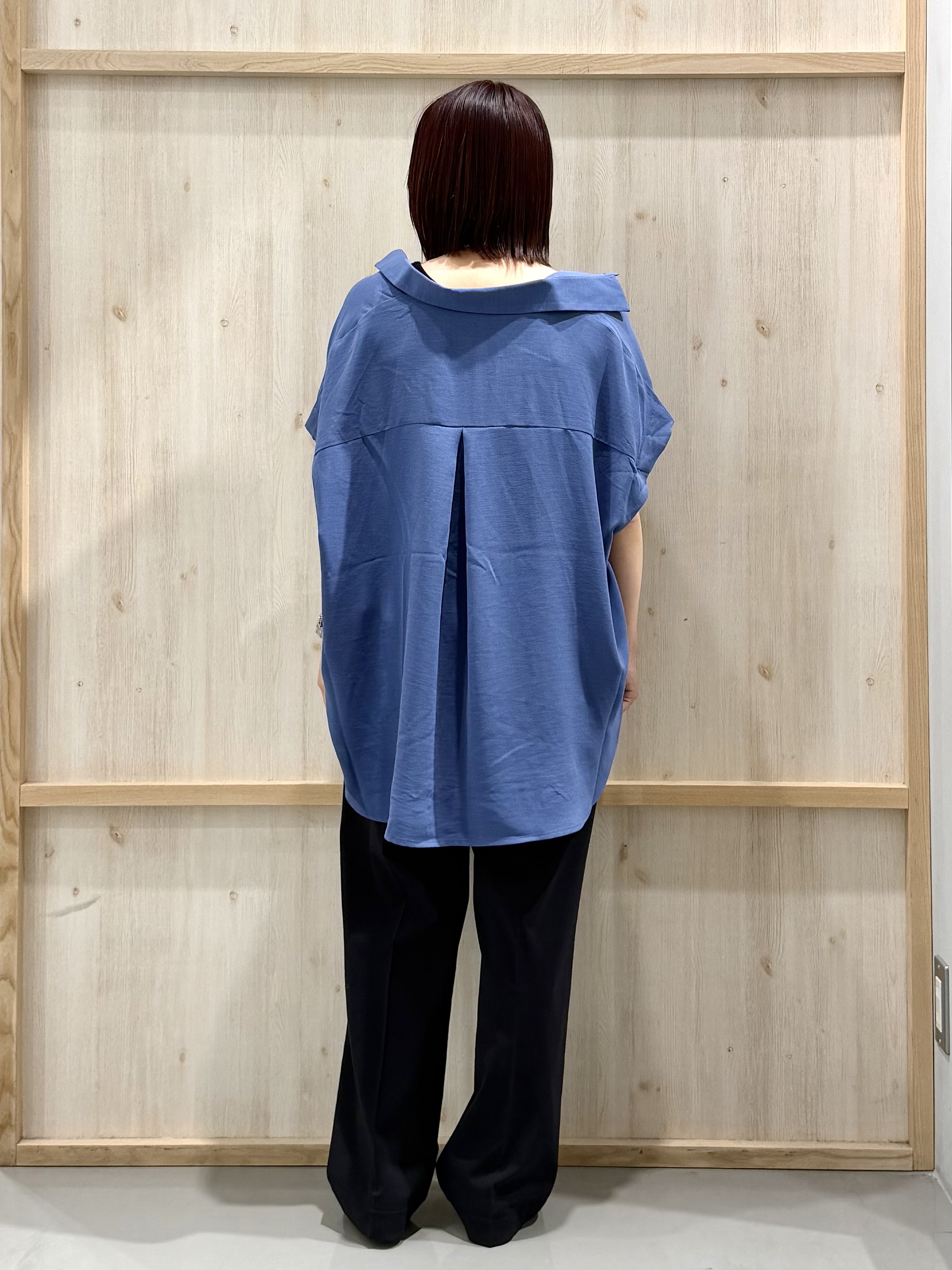 nanaさんの「THE SHOP TK｜【ひんやり/防しわ/UV/吸水速乾】襟付き フレンチスリーブシャツ」を使ったコーディネート