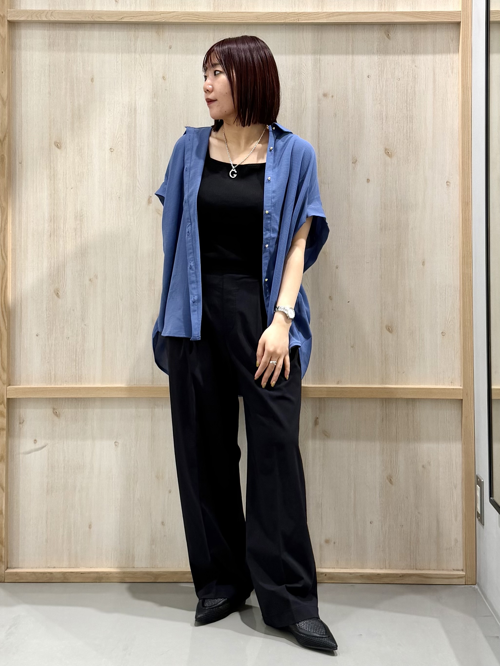 nanaさんの「THE SHOP TK｜【ひんやり/防しわ/UV/吸水速乾】襟付き フレンチスリーブシャツ」を使ったコーディネート