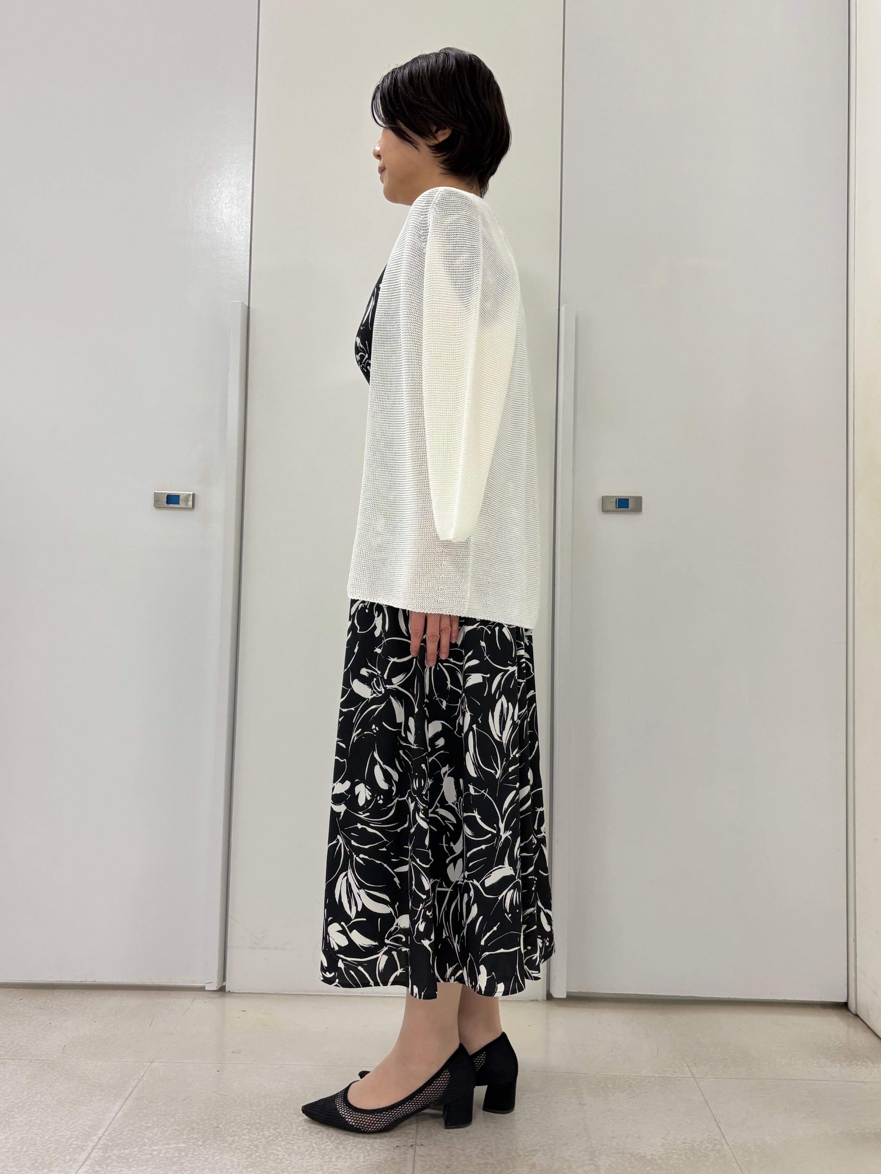 hIさんの「COUP DE CHANCE｜【手洗い可／日本製】着流しカーディガン」を使ったコーディネート