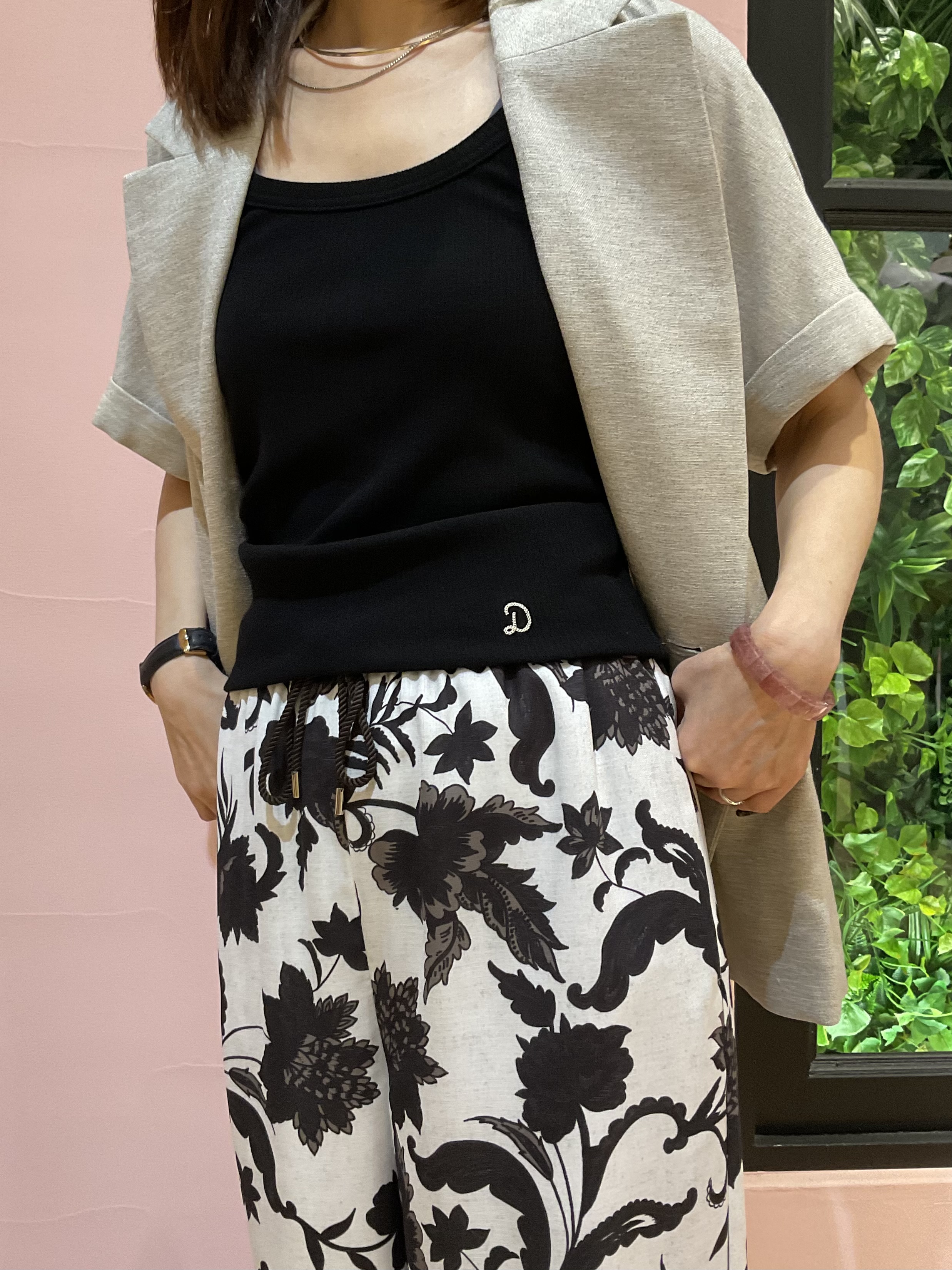 Hiwatashiさんの「DRESSTERIOR｜【セットアップ可/UVカット/接触冷感/吸水速乾】ウォッシャブル リネンライクドルマンジャケット」を使ったコーディネート