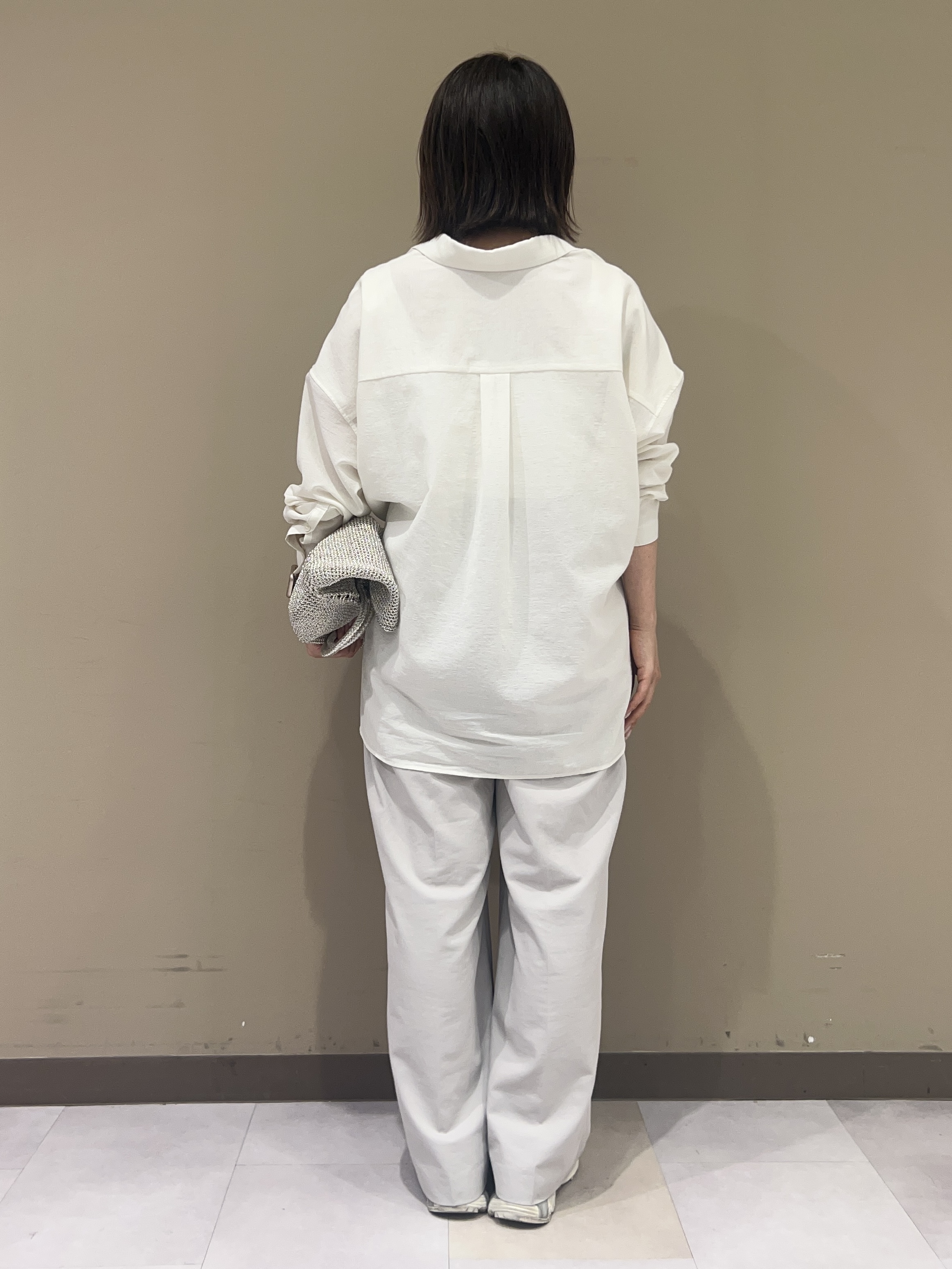 fukuさんの「UNTITLED｜【2WAY/マシンウォッシャブル】カシュクールデザインシャツ」を使ったコーディネート