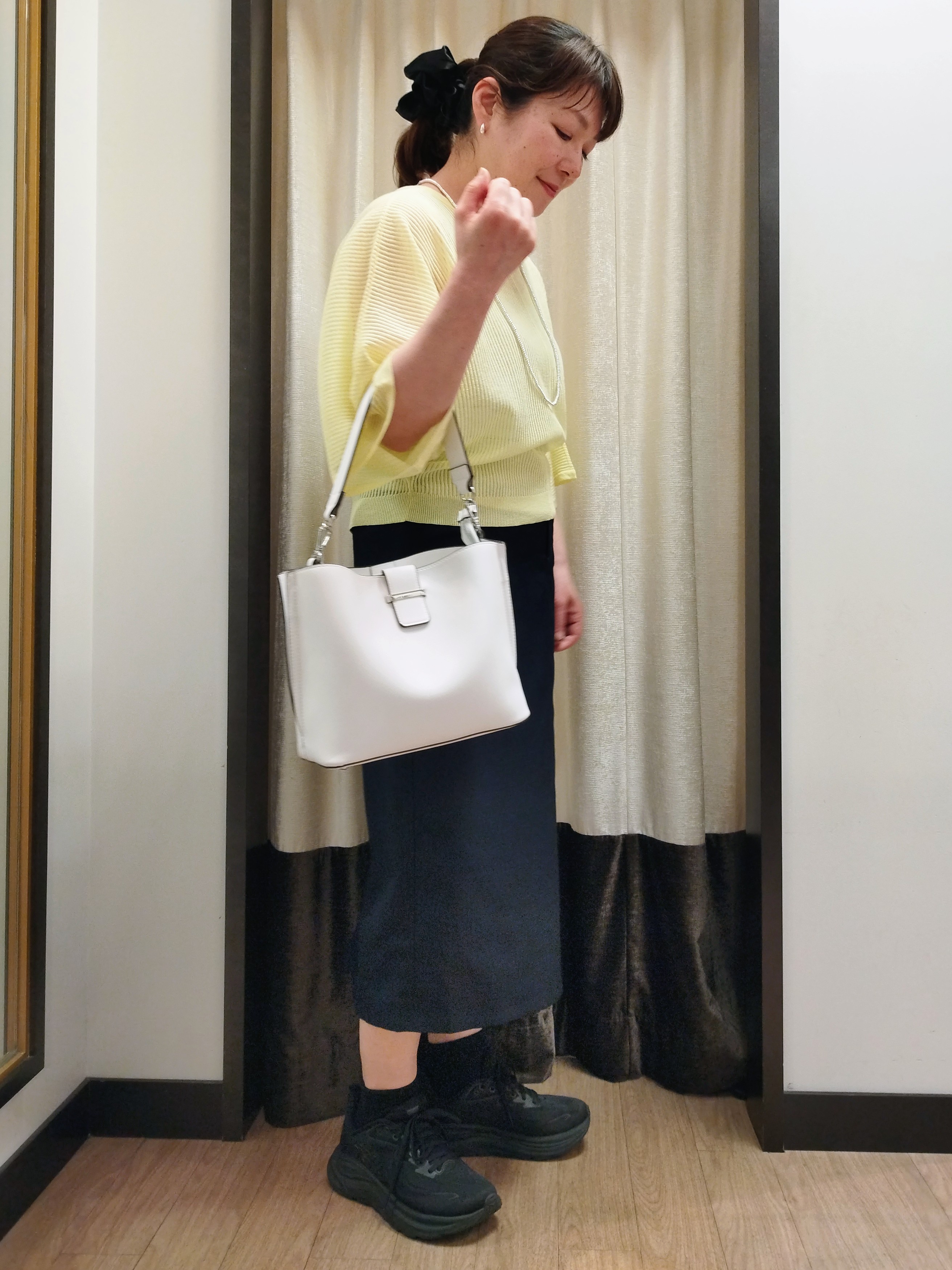 junさんの「Reflect｜【前後2WAY】オフボディ リラクシーニット」を使ったコーディネート