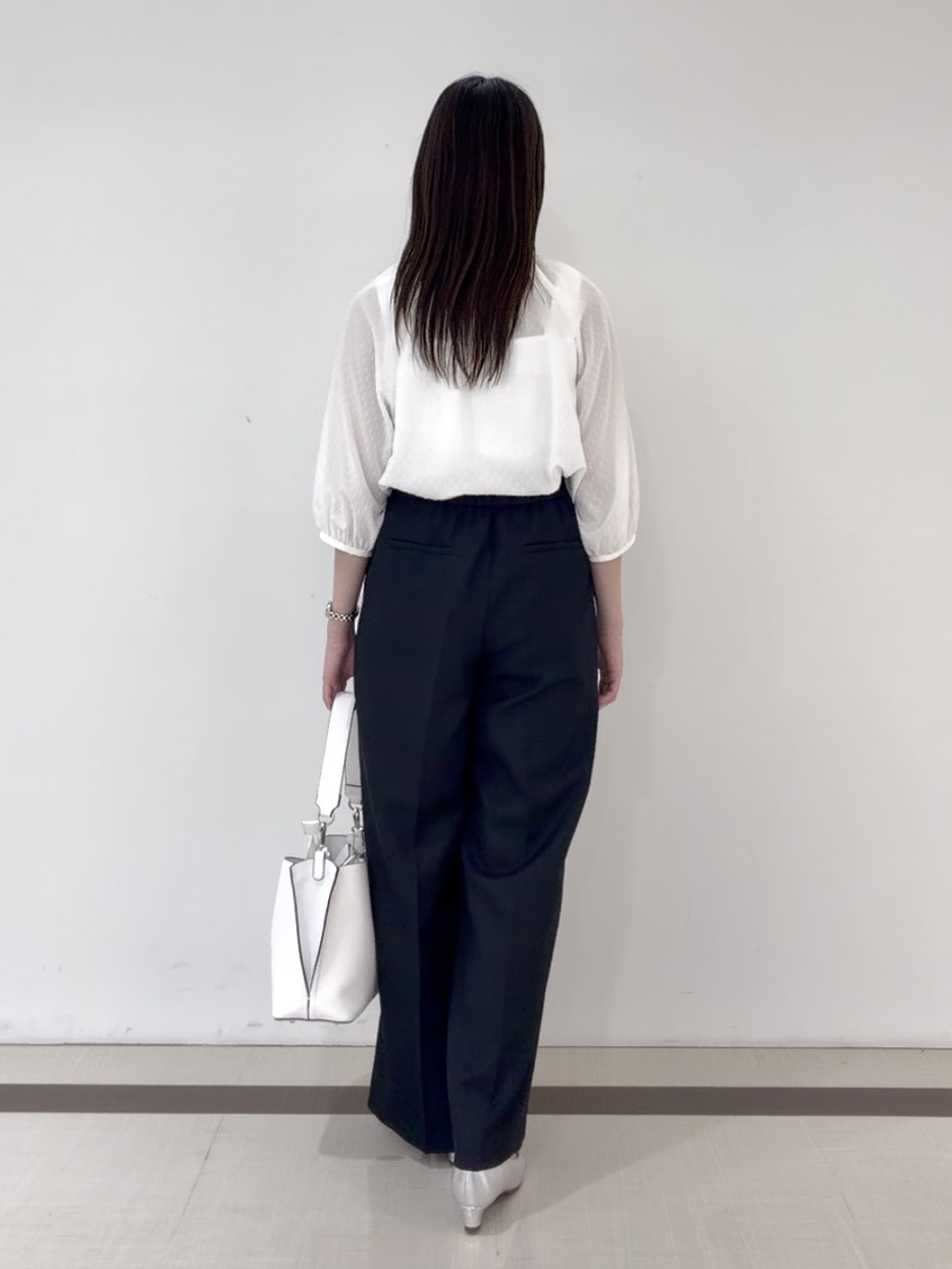 yukaさんの「Reflect｜フロントボタンデザインブラウス」を使ったコーディネート
