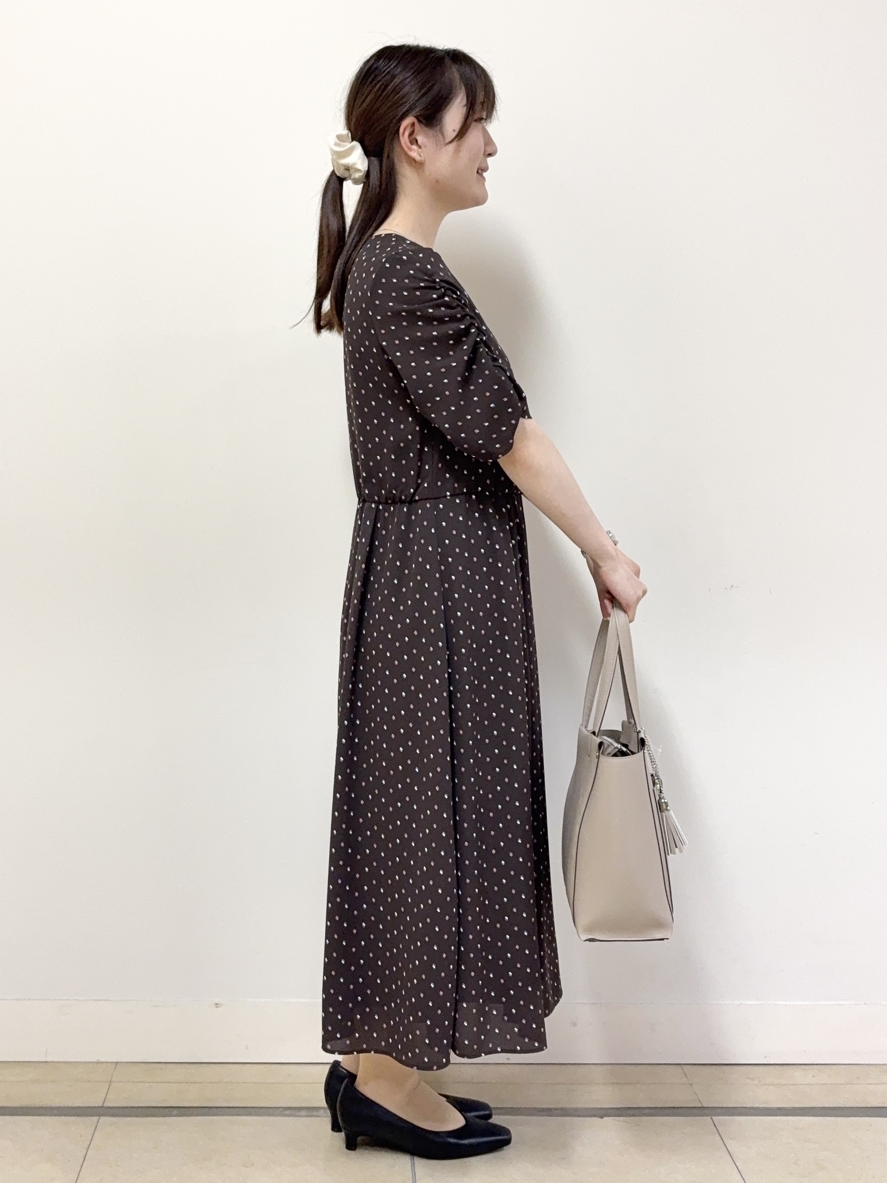 mikiさんの「Reflect｜小紋柄ジョーゼットワンピース」を使ったコーディネート