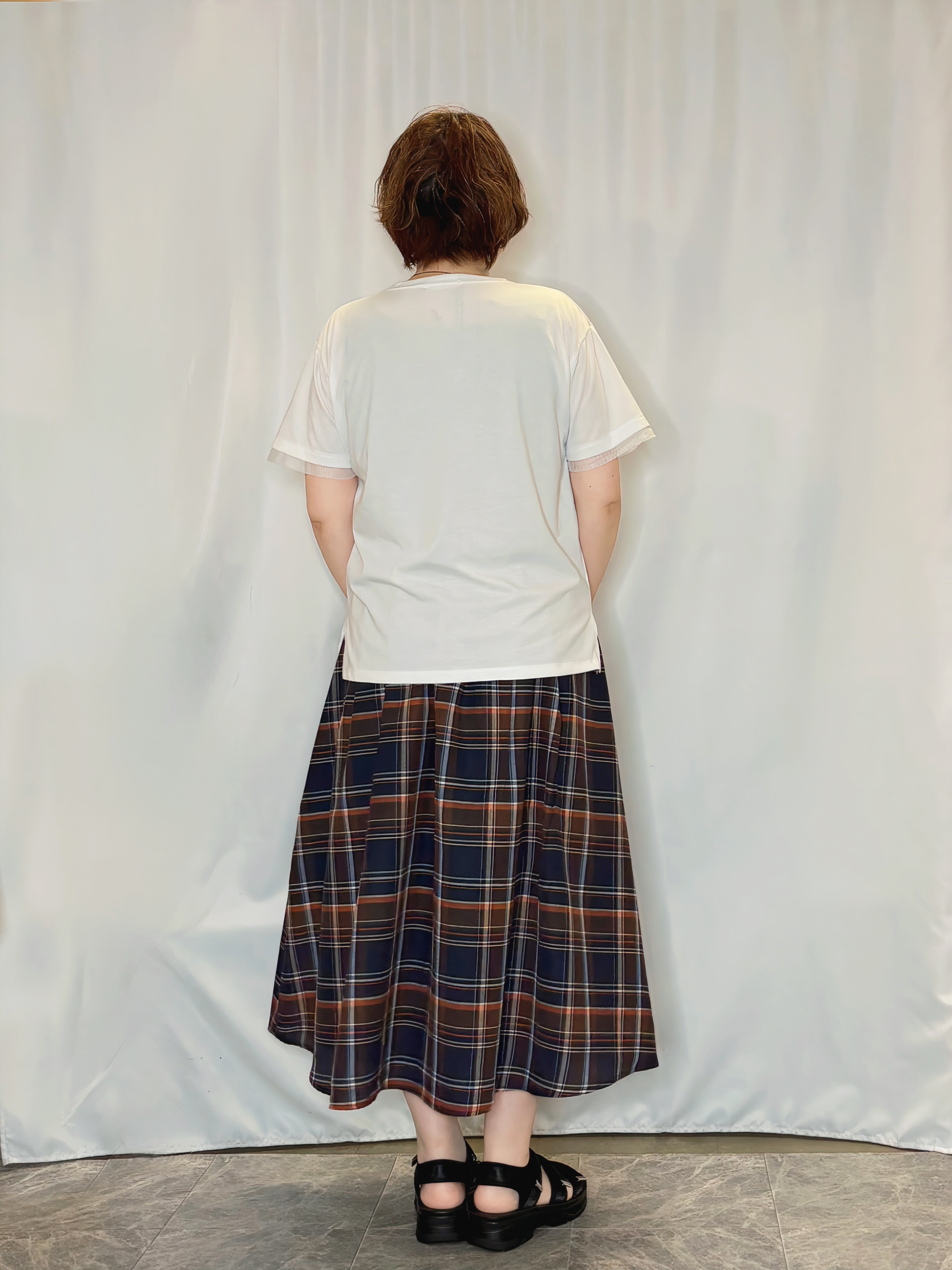 たみさんの「SHOO･LA･RUE｜【洗濯機可/S-LL】大人の抜け感 ゆるっと5分袖シャツ」を使ったコーディネート