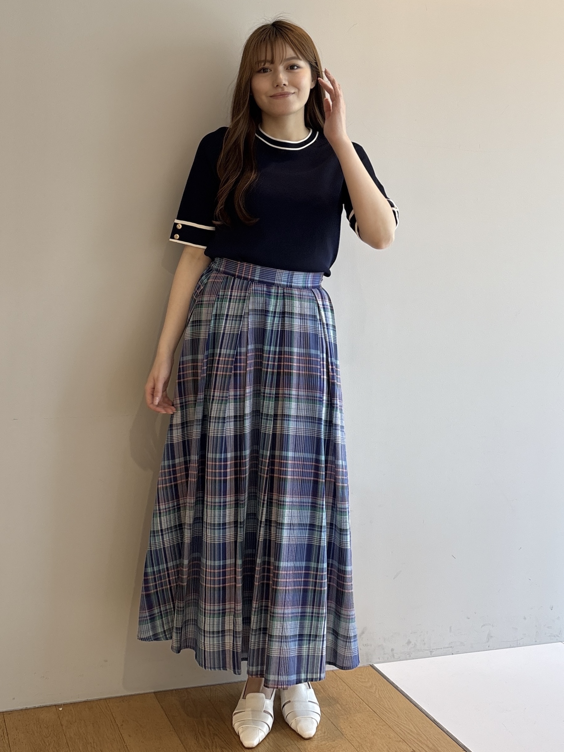sayaさんの「grove｜【シリーズ累計36万枚/名品ニット】やわらかドライタッチ 袖メッシュ編みニット」を使ったコーディネート