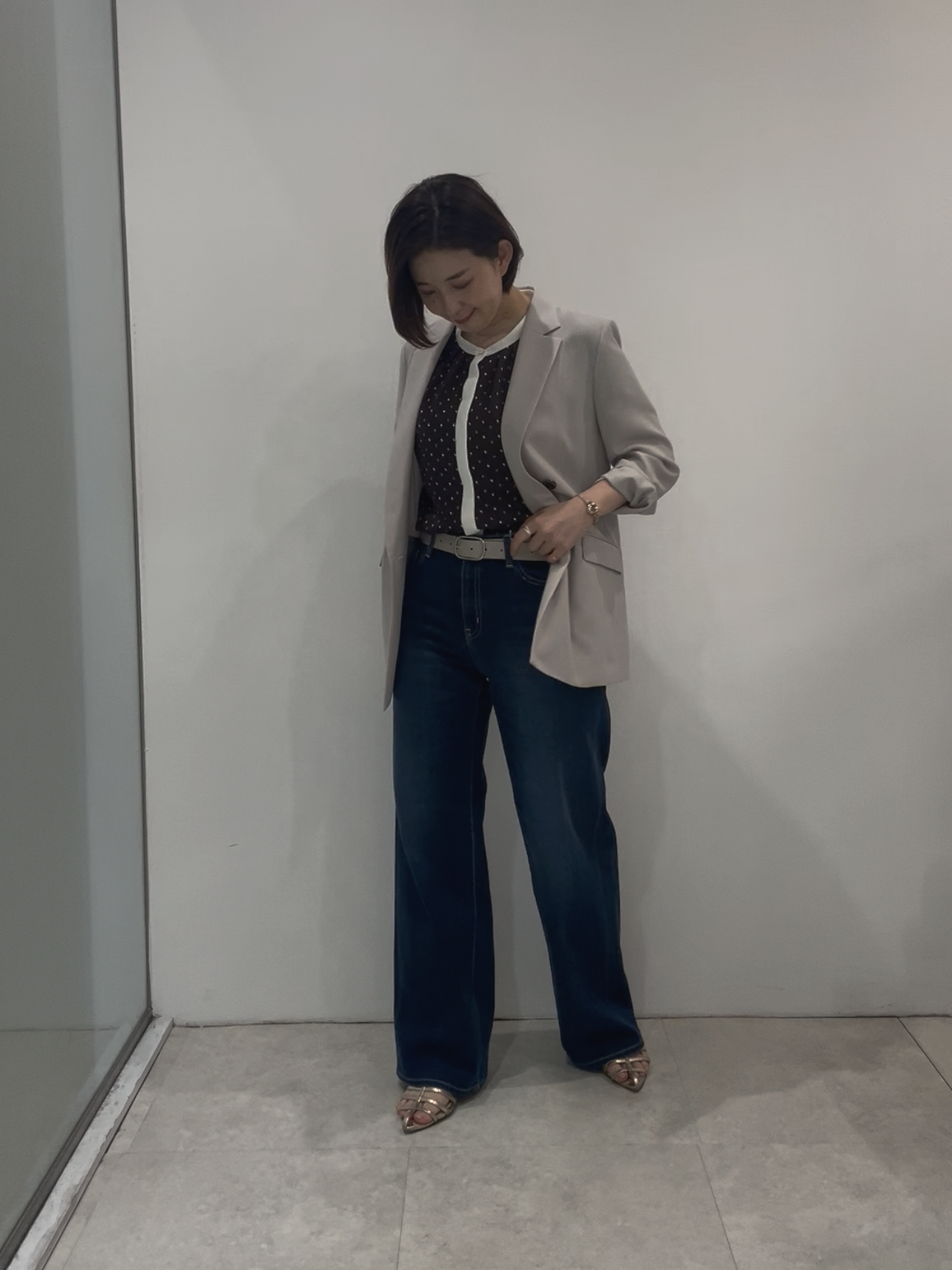まどかさんの「UNTITLED｜【新色追加/セットアップ可】エアリー ダブルブレストジャケット」を使ったコーディネート