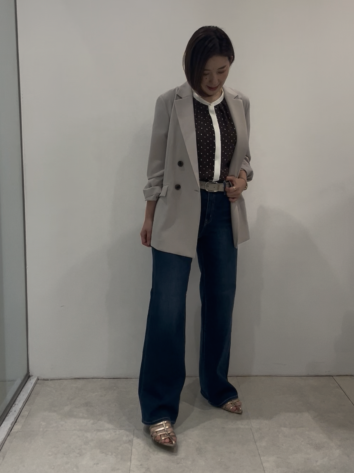 まどかさんの「UNTITLED｜【新色追加/セットアップ可】エアリー ダブルブレストジャケット」を使ったコーディネート