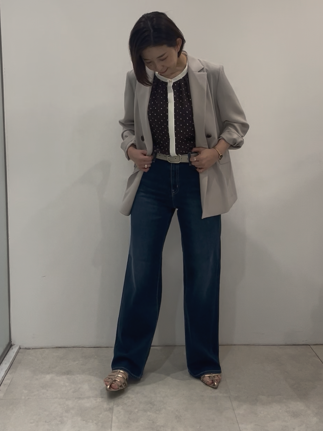 まどかさんの「UNTITLED｜【新色追加/セットアップ可】エアリー ダブルブレストジャケット」を使ったコーディネート