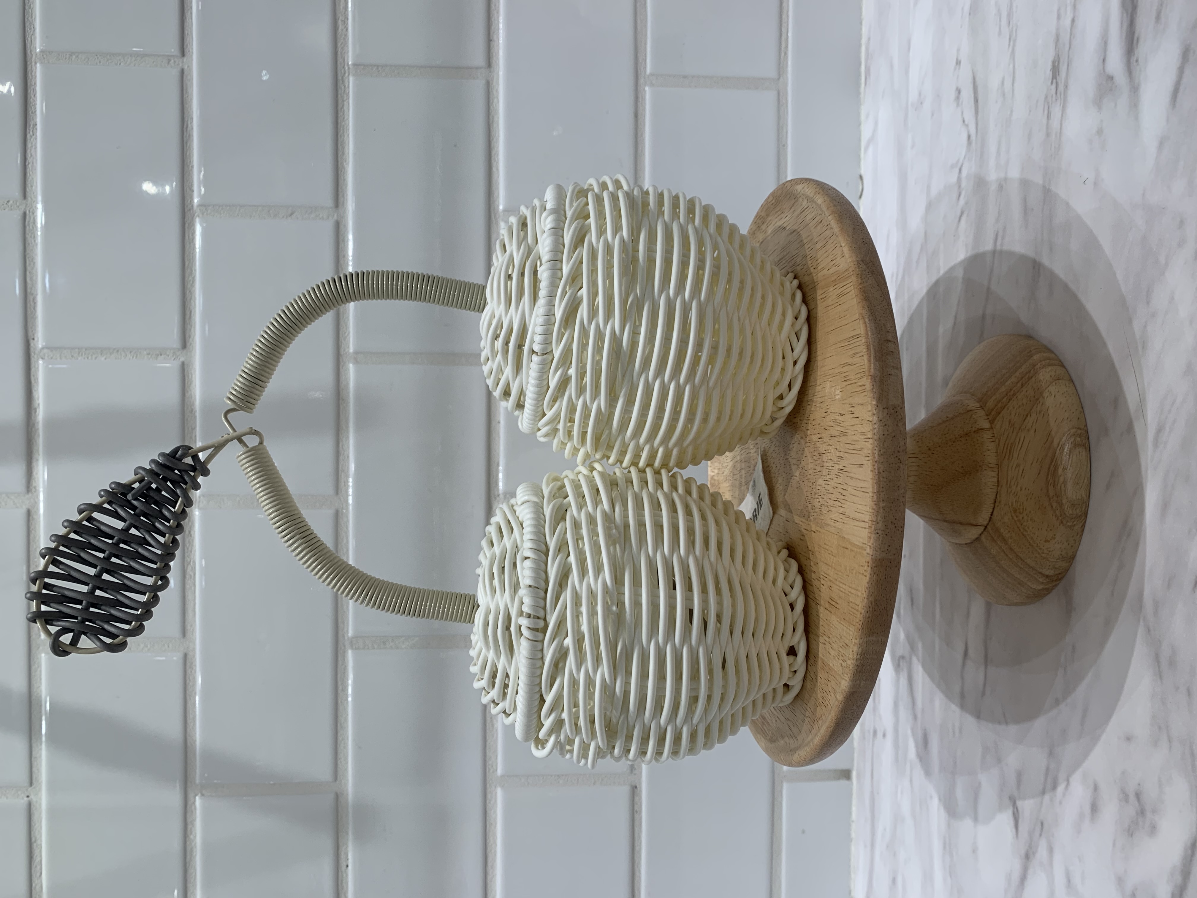 osaosaさんの「212 KITCHEN STORE｜フルーツシェイプバスケット　チェリー」を使ったコーディネート