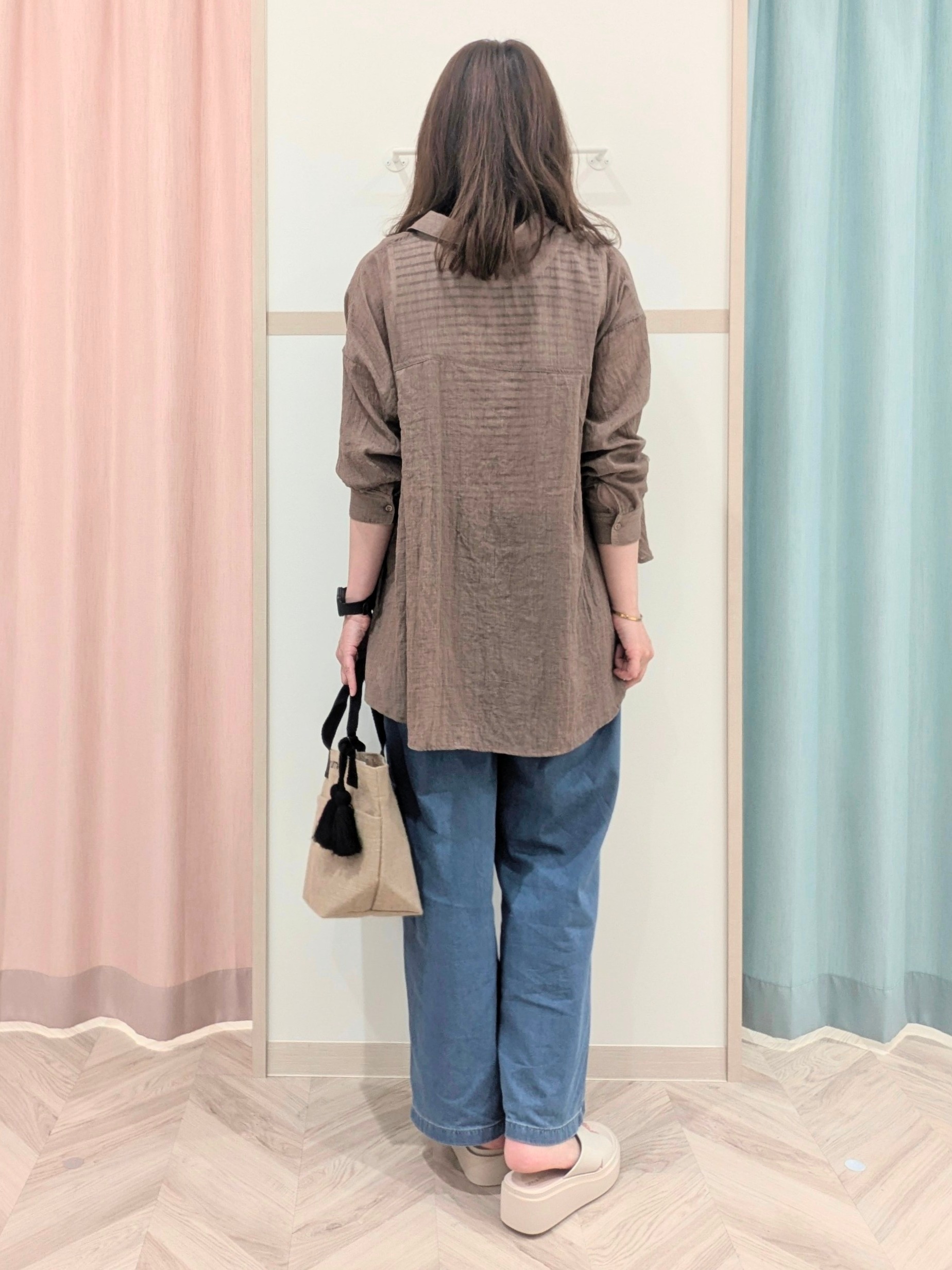 miyuさんの「SHOO･LA･RUE｜【体型カバー】ふんわり質感 やわらかこなれシアーシャツ」を使ったコーディネート