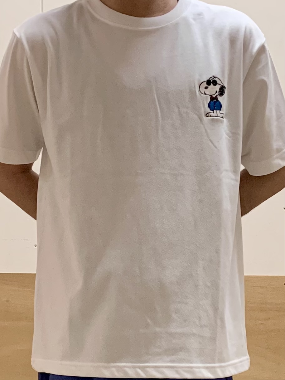 MATUさんの「THE SHOP TK｜PEANUTS ／ ピーナッツ スヌーピー ワンポイント刺繍 半袖Tシャツ」を使ったコーディネート