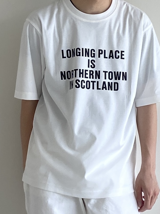 石井友也さんの「TAKEO KIKUCHI｜【BOWLER HAT LABEL】アイスクリアコットン バッククロスピストル 半袖Tシャツ」を使ったコーディネート