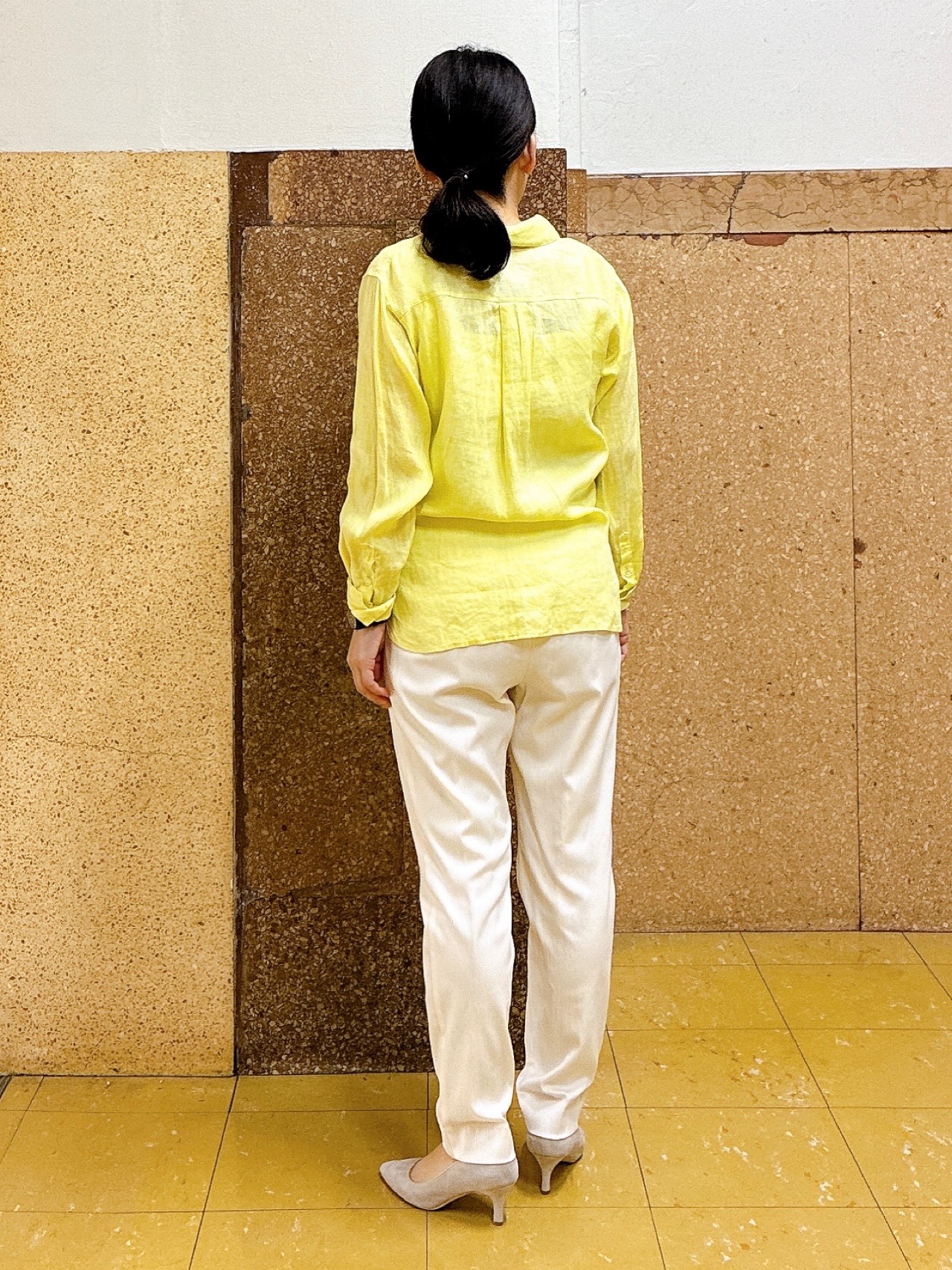 hattoriさんの「INDIVI｜【接触冷感／2WAY】カシュクールリネンシャツ」を使ったコーディネート
